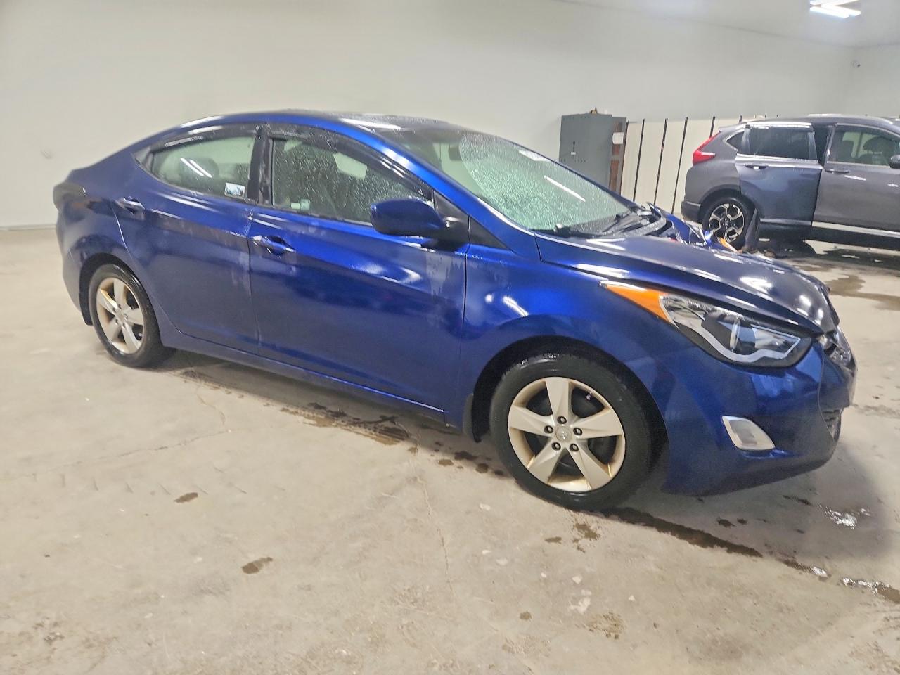 2013 Hyundai Elantra Gls Blue vin: KMHDH4AE2DU837824