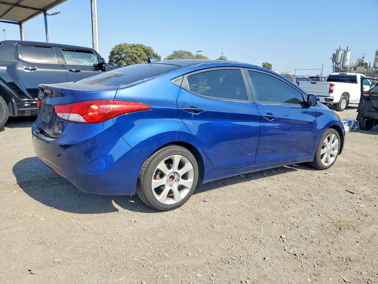 2013 Hyundai Elantra Limited Blue vin: KMHDH4AE2DU869883