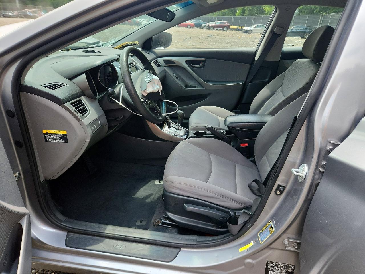 2013 Hyundai Elantra Серый vin: KMHDH4AE2DU909430