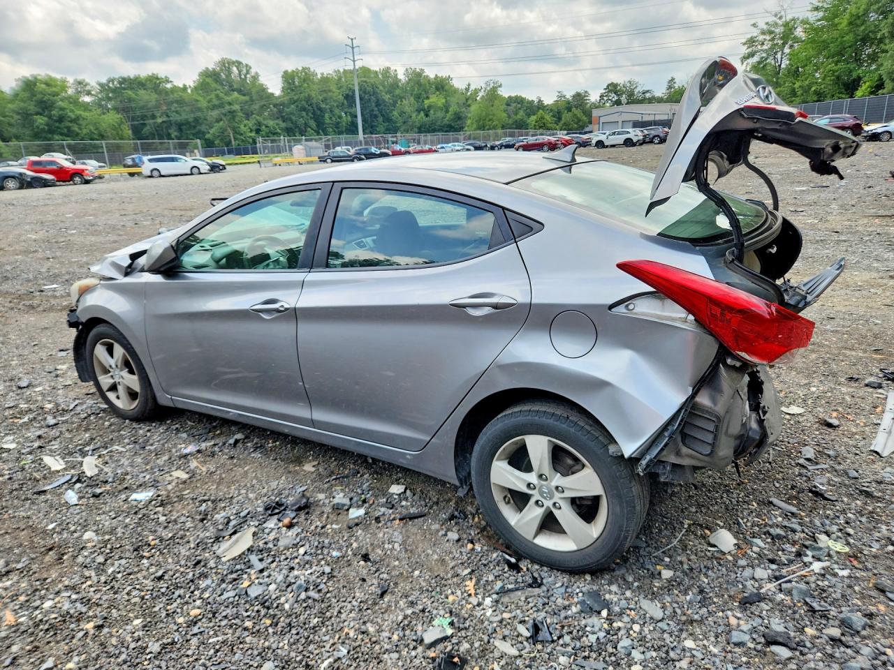 2013 Hyundai Elantra Серый vin: KMHDH4AE2DU909430