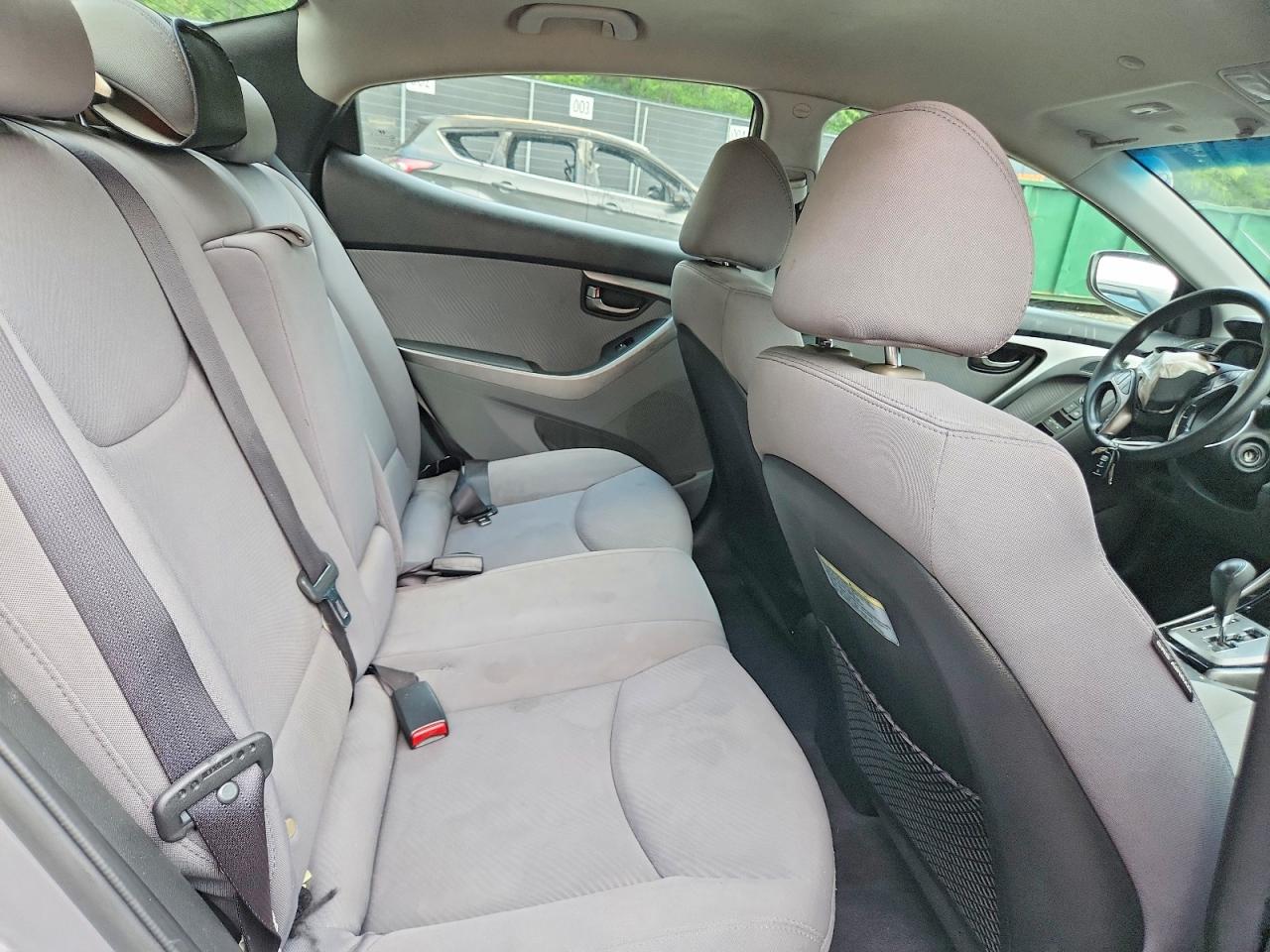 2013 Hyundai Elantra Серый vin: KMHDH4AE2DU909430