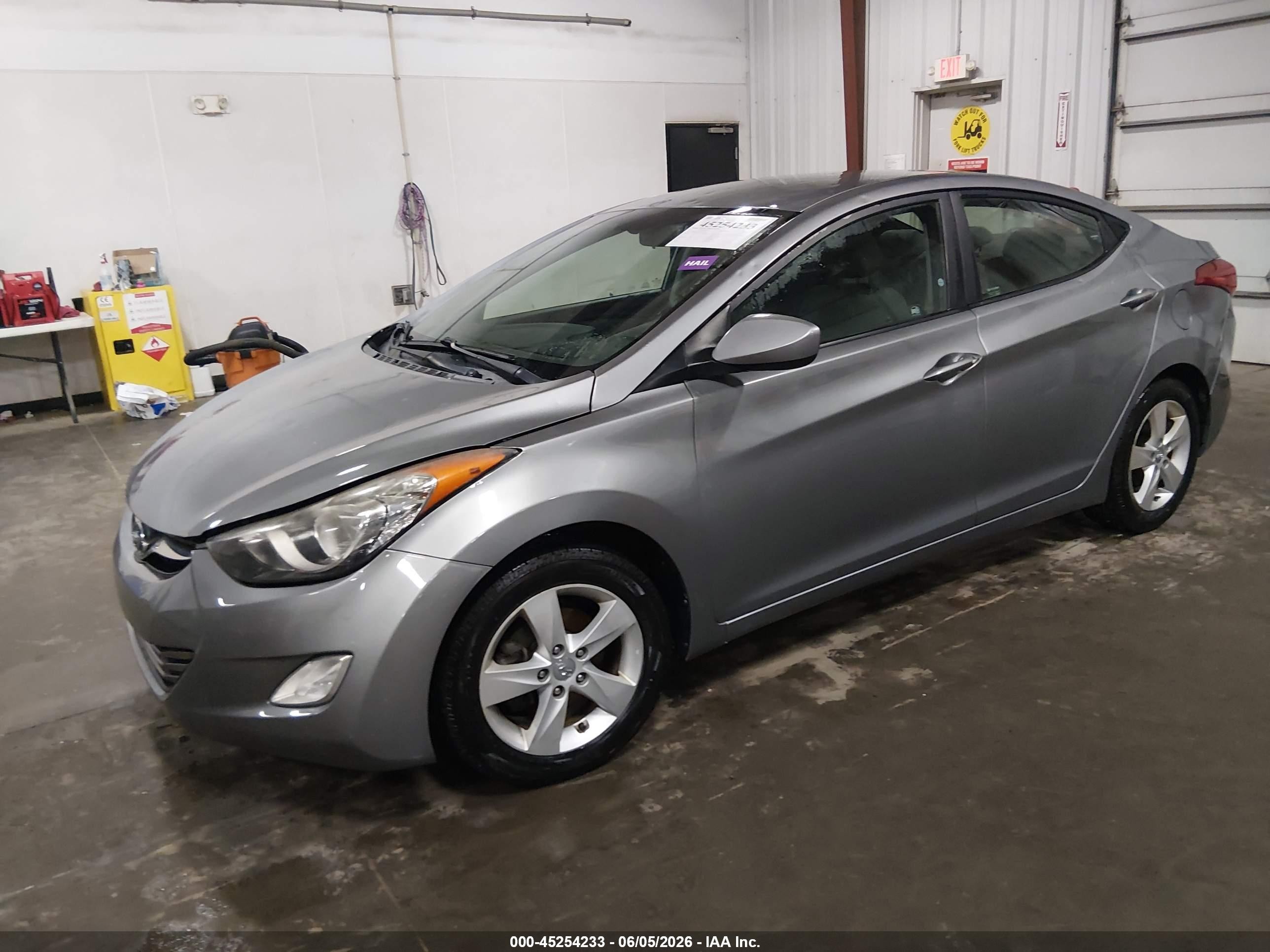 2013 Hyundai Elantra Gls (ulsan Plant) Gray vin: KMHDH4AE2DU919116