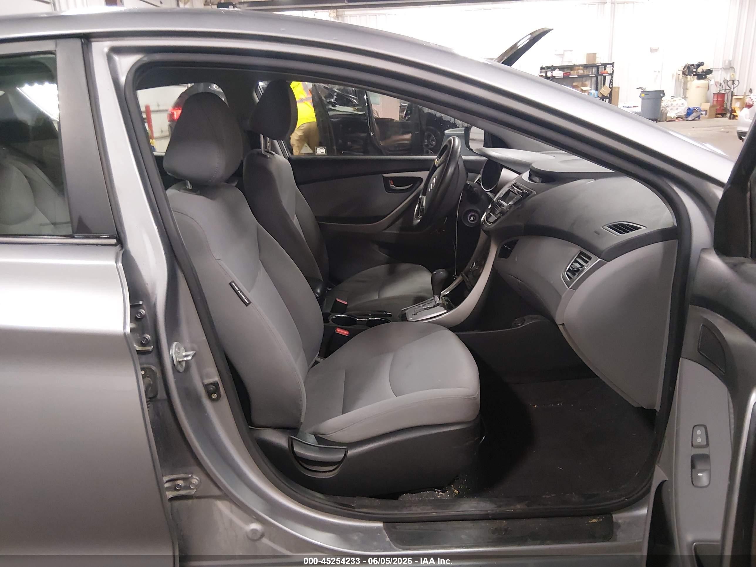 2013 Hyundai Elantra Gls (ulsan Plant) Gray vin: KMHDH4AE2DU919116