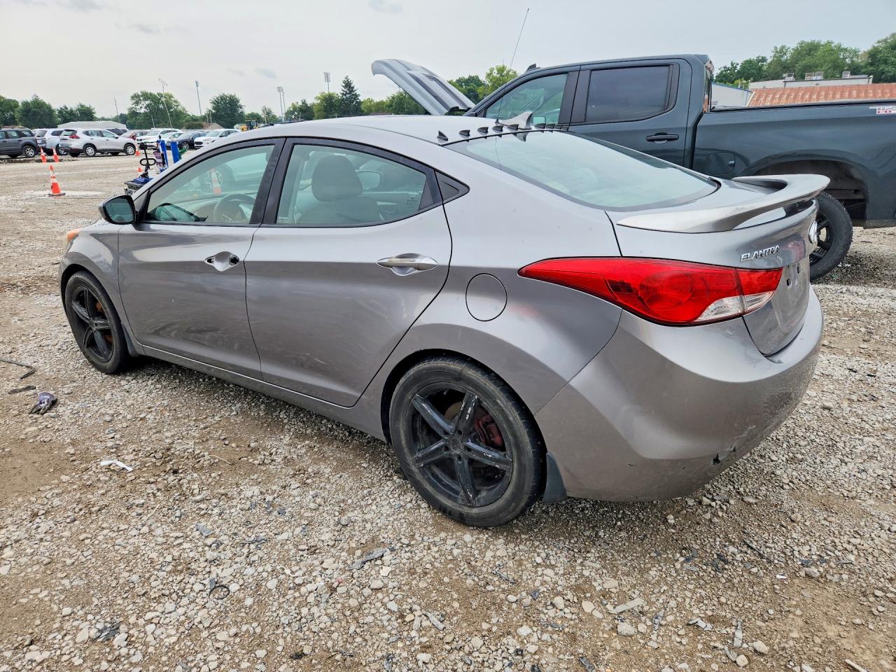 2013 Hyundai Elantra Gls Gray vin: KMHDH4AE2DU935719