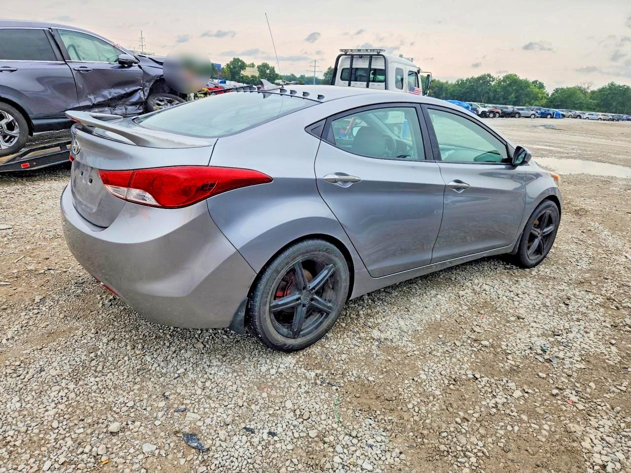 2013 Hyundai Elantra Gls Gray vin: KMHDH4AE2DU935719