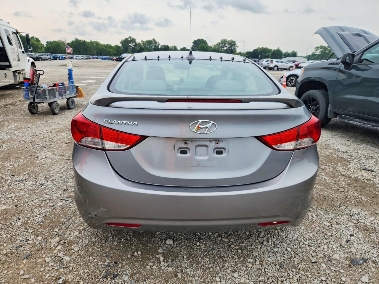 2013 Hyundai Elantra Gls Gray vin: KMHDH4AE2DU935719
