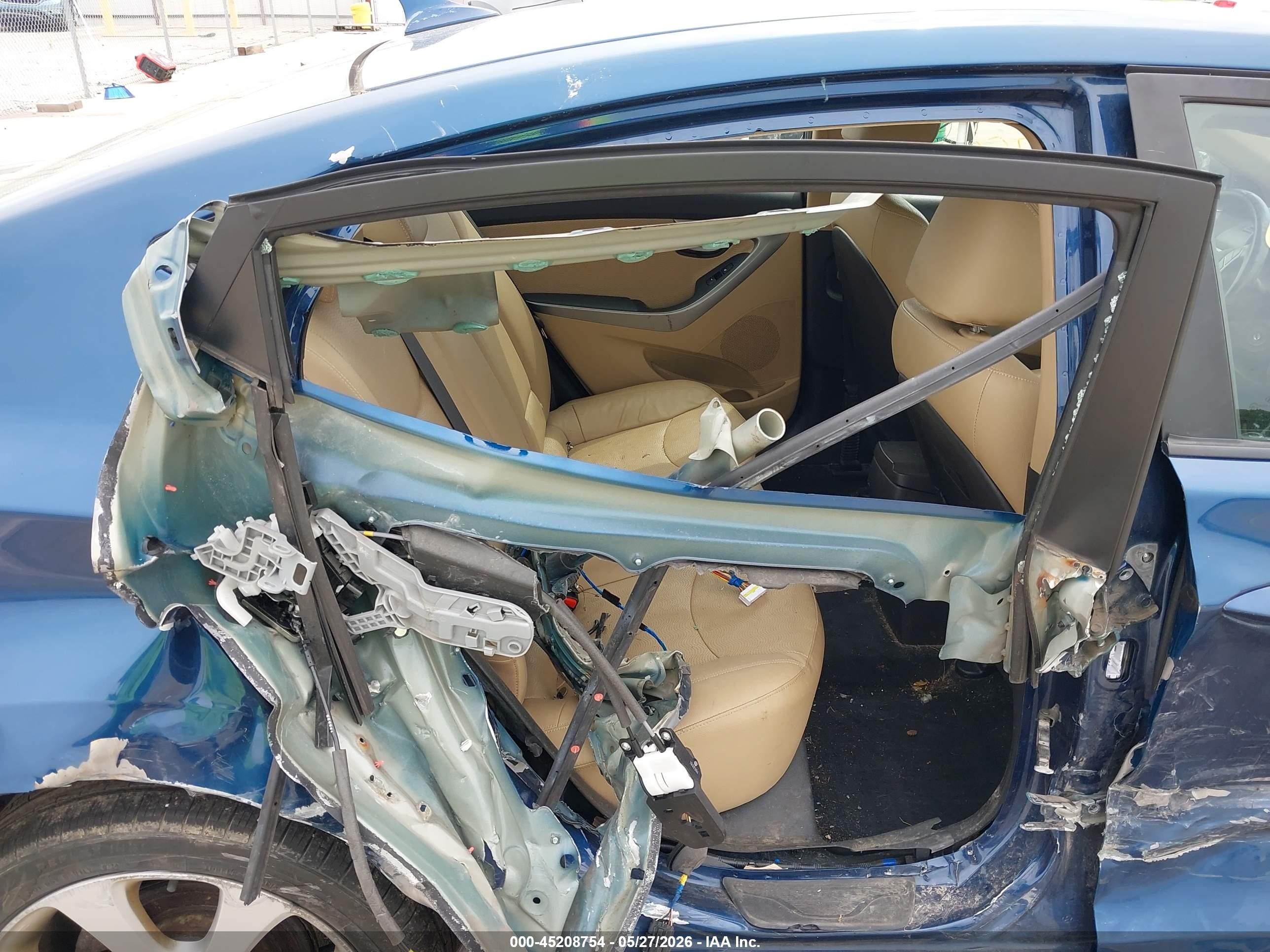 2013 Hyundai Elantra Limited Blue vin: KMHDH4AE2DU975296