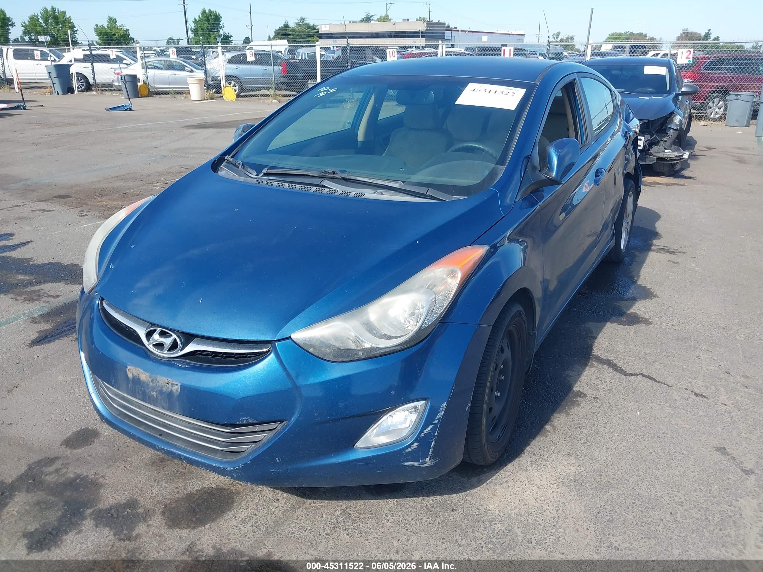 2013 Hyundai Elantra Gls Blue vin: KMHDH4AE2DU987092
