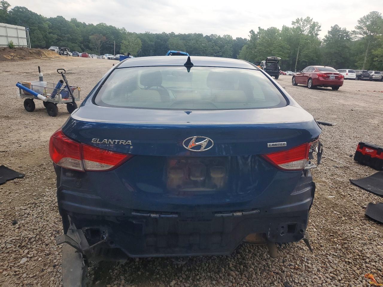 2013 Hyundai Elantra Limited Blue vin: KMHDH4AE2DU997072