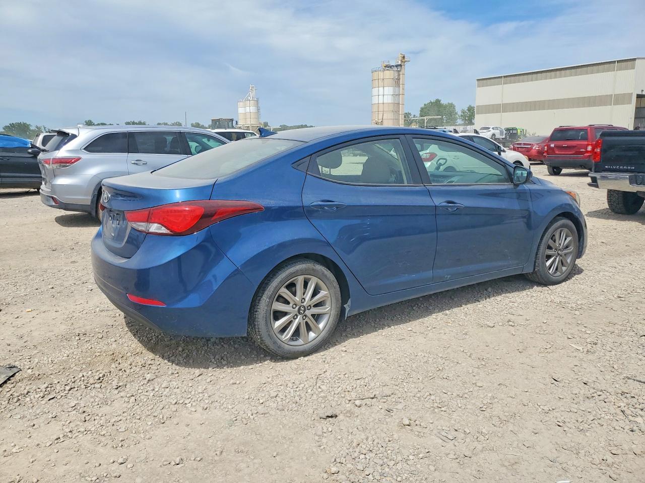 2014 Hyundai Elantra Se Синий vin: KMHDH4AE2EU055198