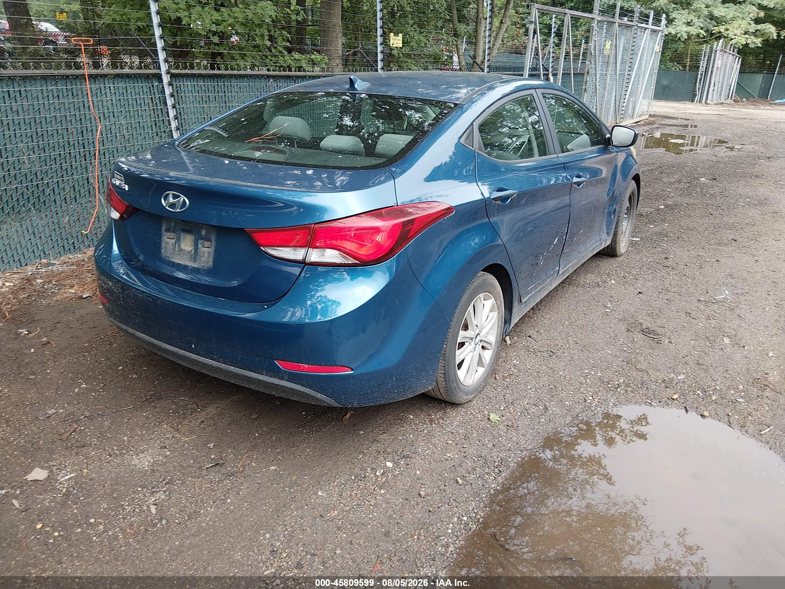 2014 Hyundai Elantra Se Blue vin: KMHDH4AE2EU083003