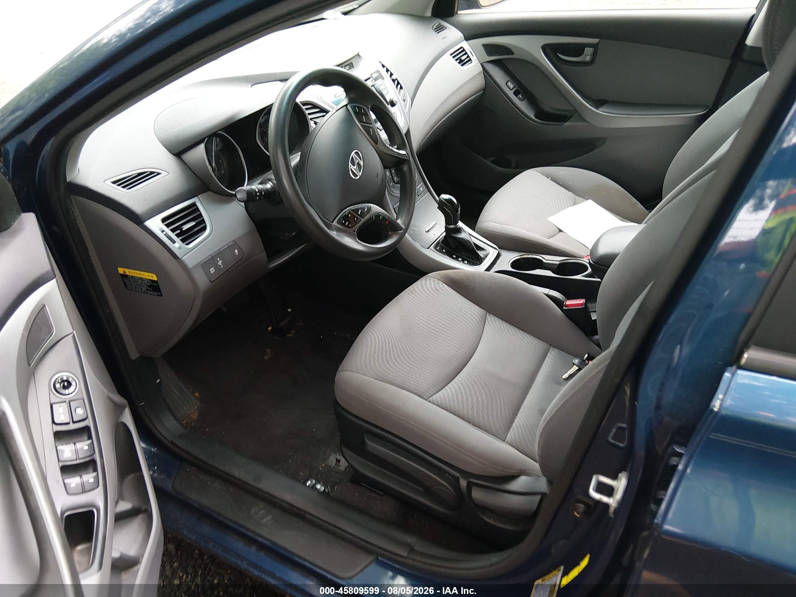 2014 Hyundai Elantra Se Blue vin: KMHDH4AE2EU083003