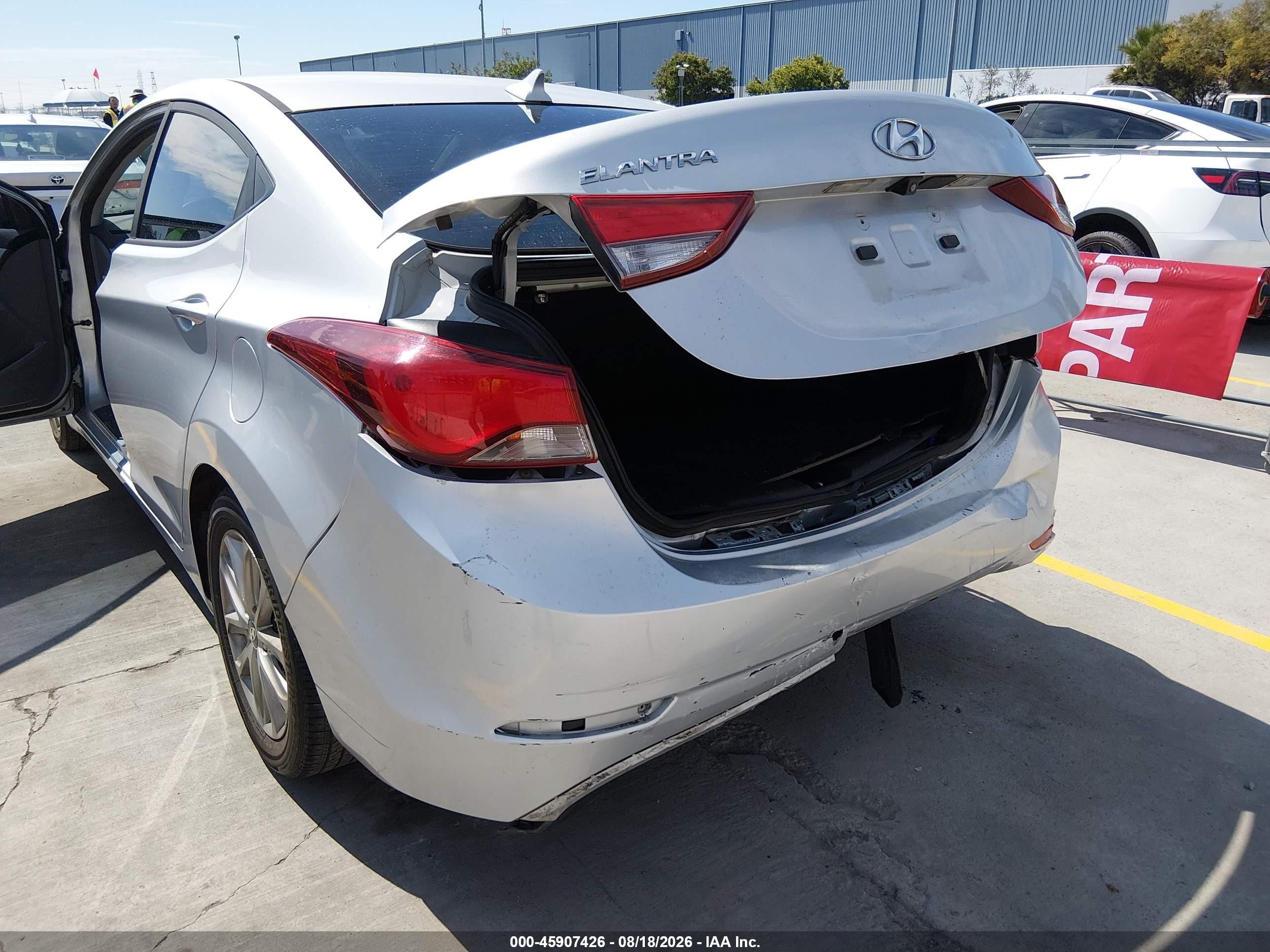 2014 Hyundai Elantra Se Silver vin: KMHDH4AE2EU084037