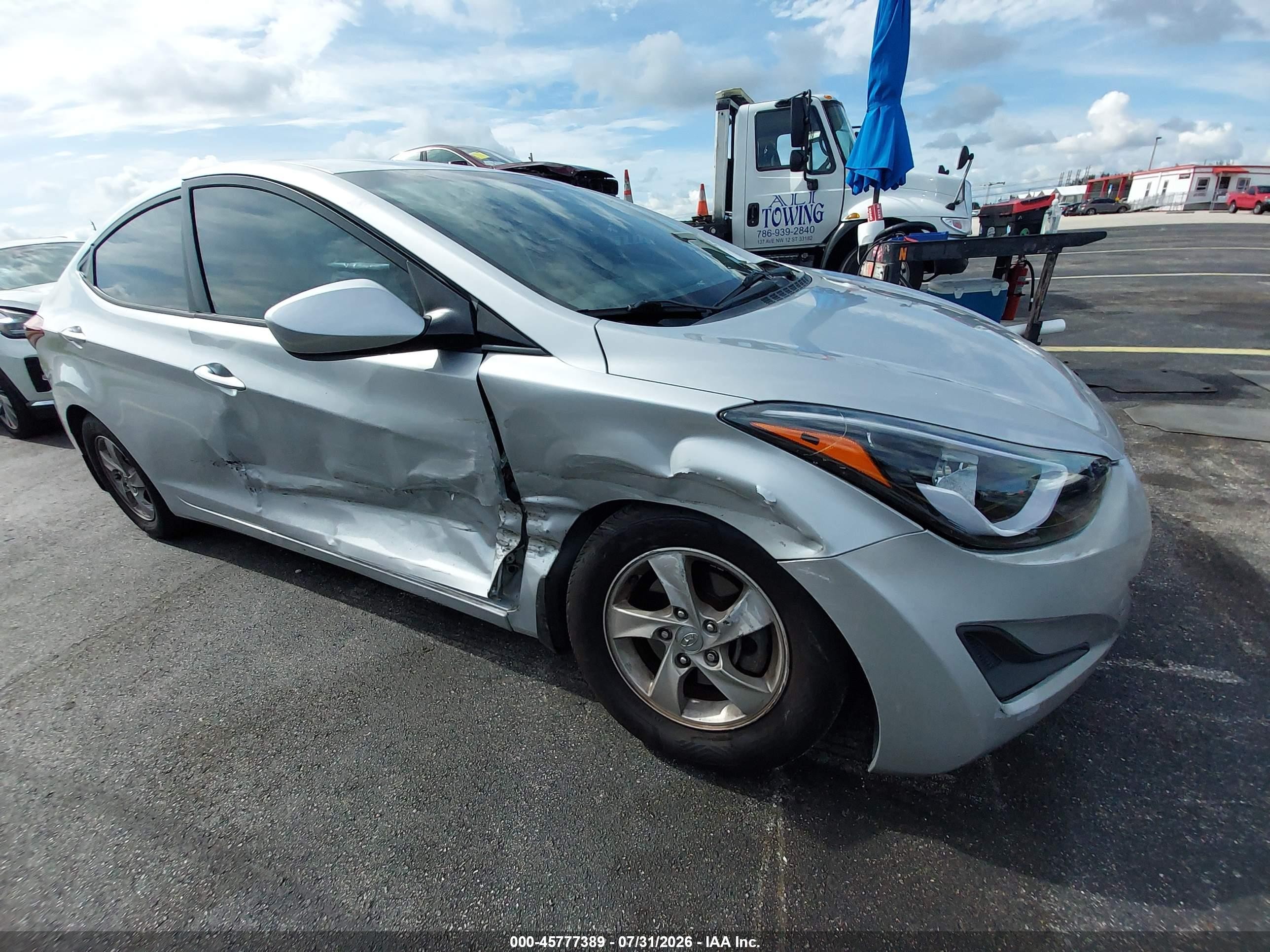 2014 Hyundai Elantra Se Silver vin: KMHDH4AE2EU216973