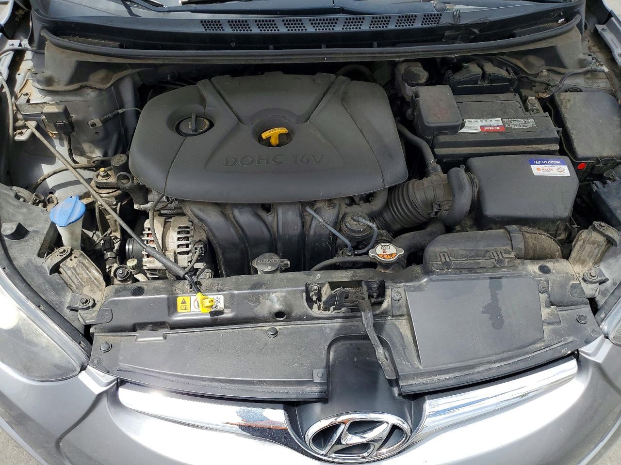 2015 Hyundai Elantra Silver vin: KMHDH4AE2FU224508
