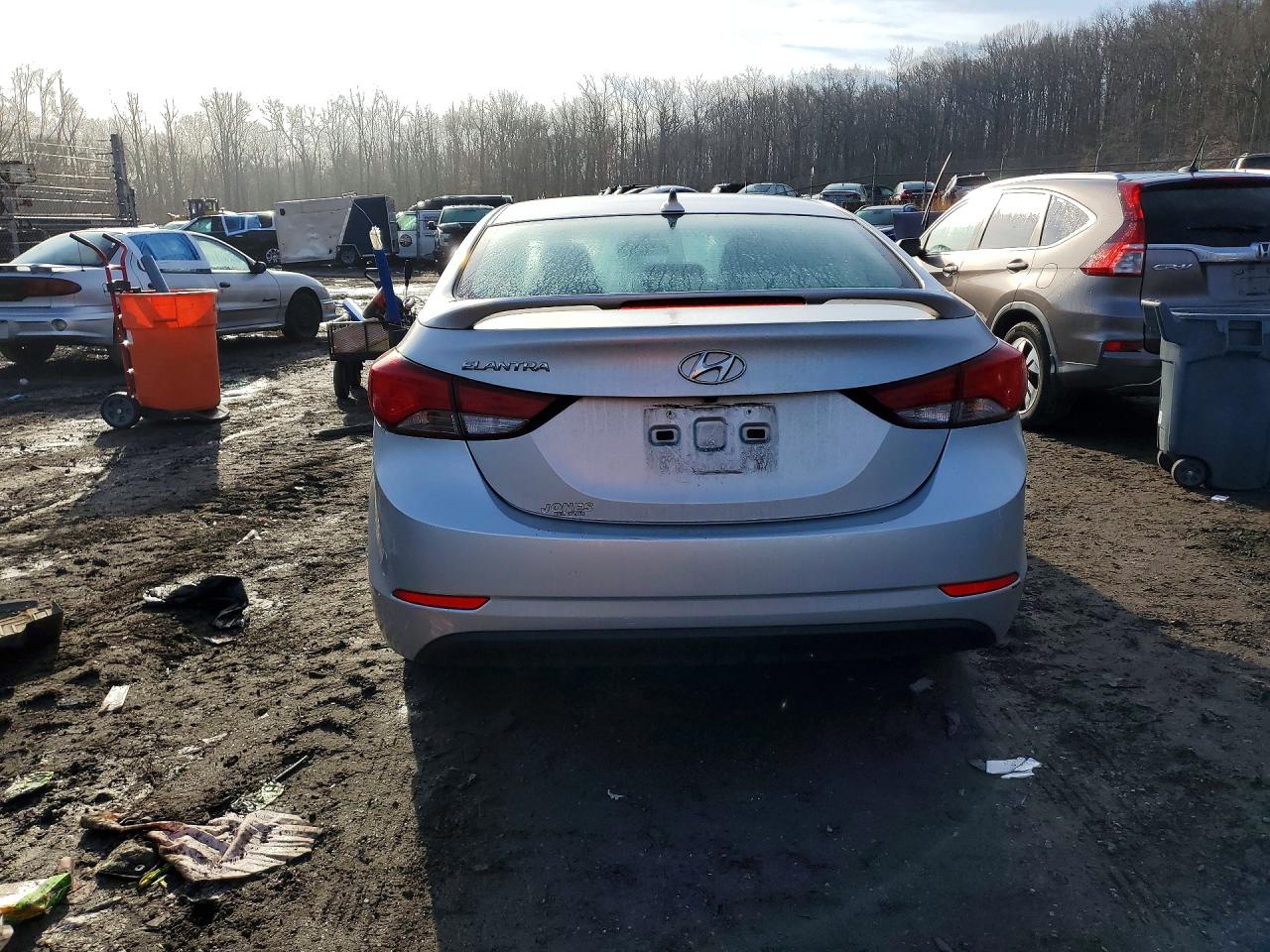 2015 Hyundai Elantra Se Silver vin: KMHDH4AE2FU227909
