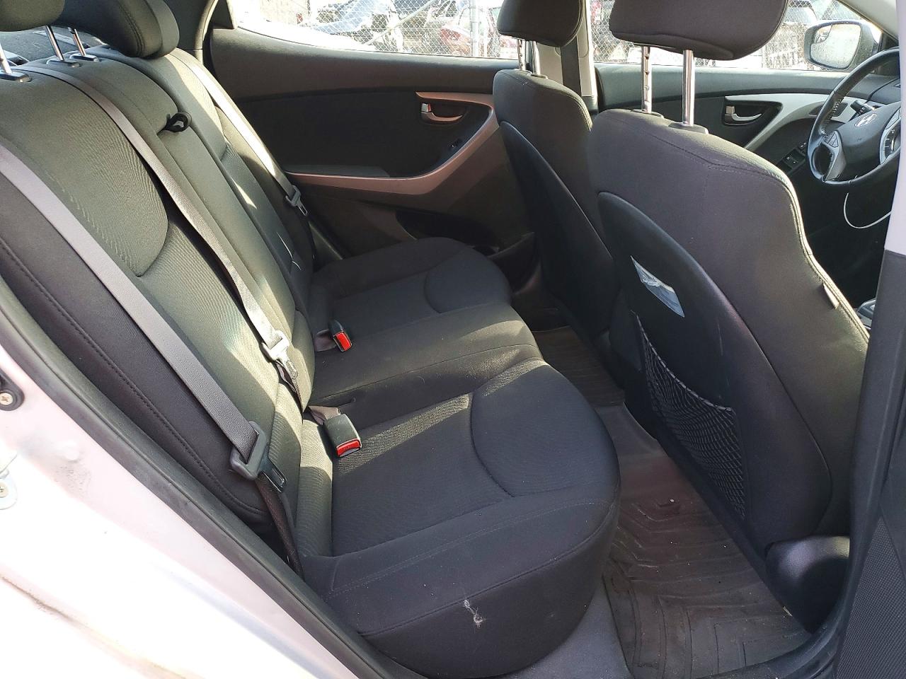 2015 Hyundai Elantra Se Silver vin: KMHDH4AE2FU227909