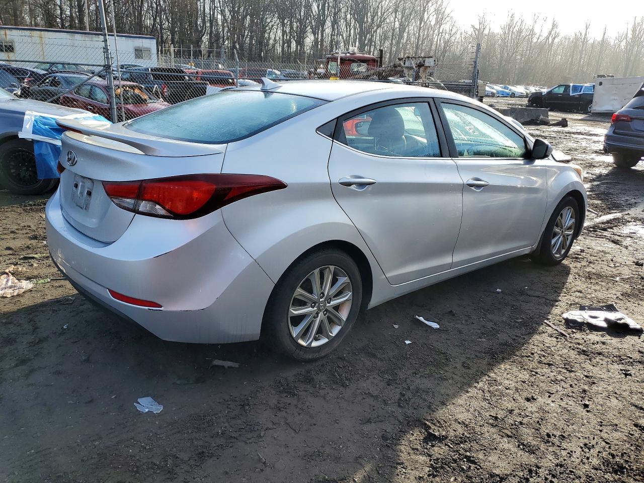 2015 Hyundai Elantra Se Silver vin: KMHDH4AE2FU227909