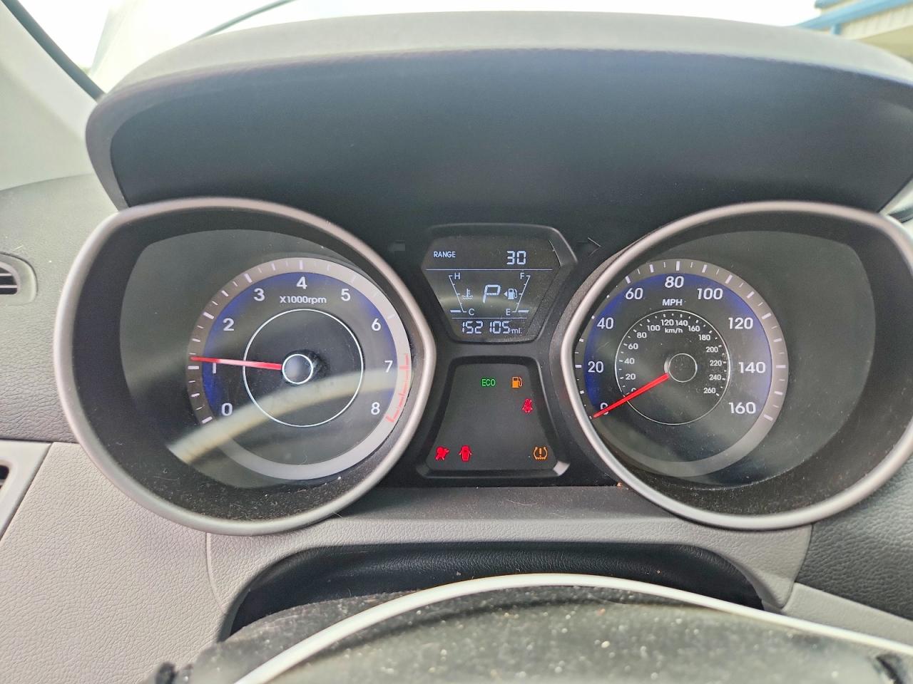 2015 Hyundai Elantra Silver vin: KMHDH4AE2FU249781