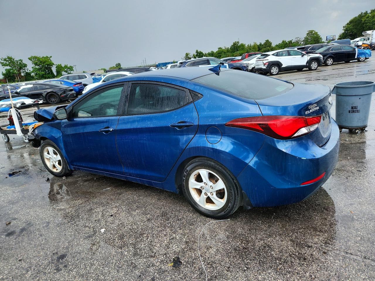2015 Hyundai Elantra Se Blue vin: KMHDH4AE2FU252597