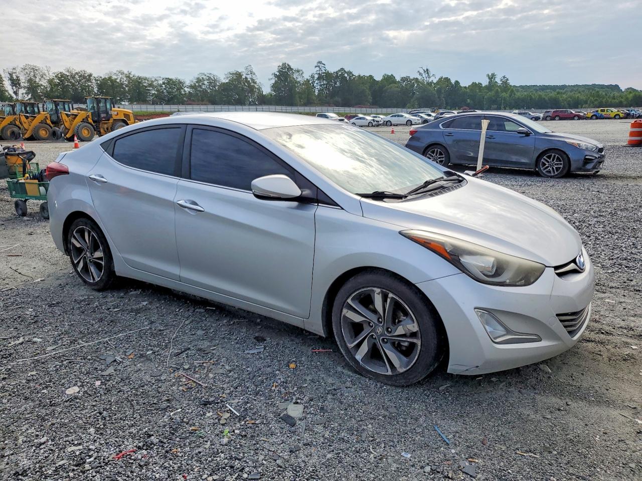 2015 Hyundai Elantra Limited Silver vin: KMHDH4AE2FU284949