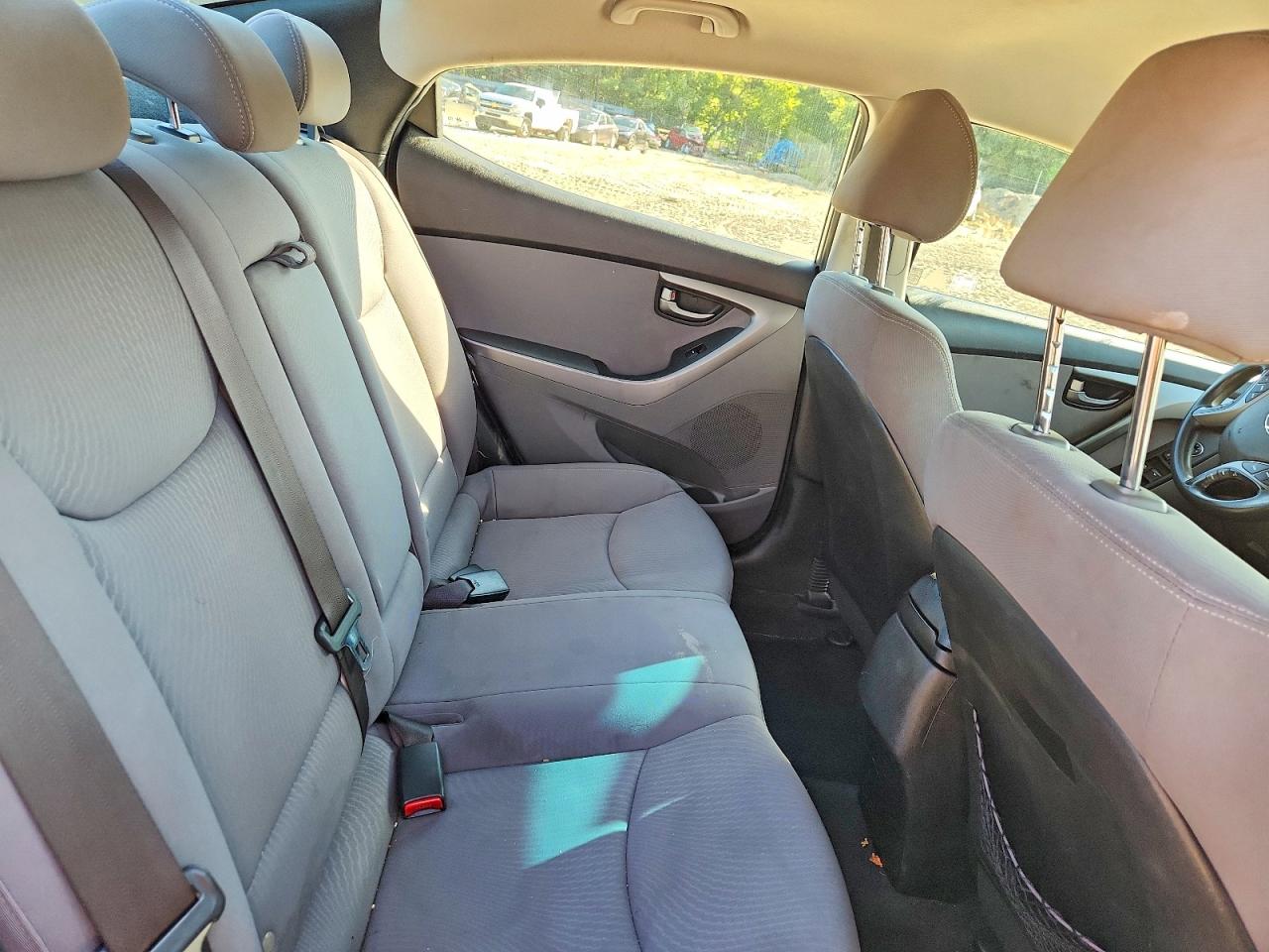 2015 Hyundai Elantra Se Gray vin: KMHDH4AE2FU298298