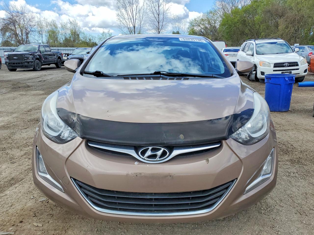 2015 Hyundai Elantra Se Brown vin: KMHDH4AE2FU302494
