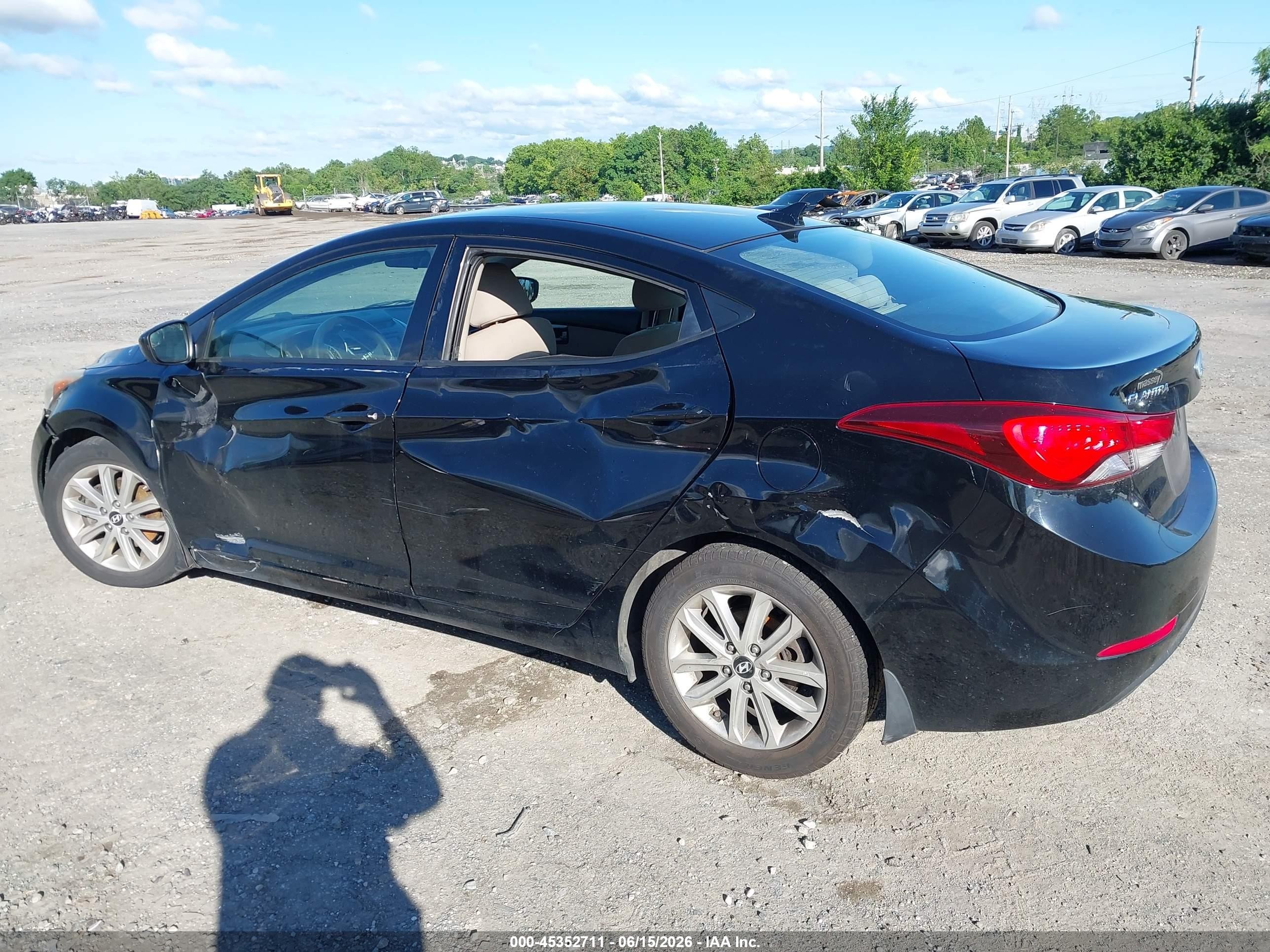 2015 Hyundai Elantra Se Black vin: KMHDH4AE2FU323300