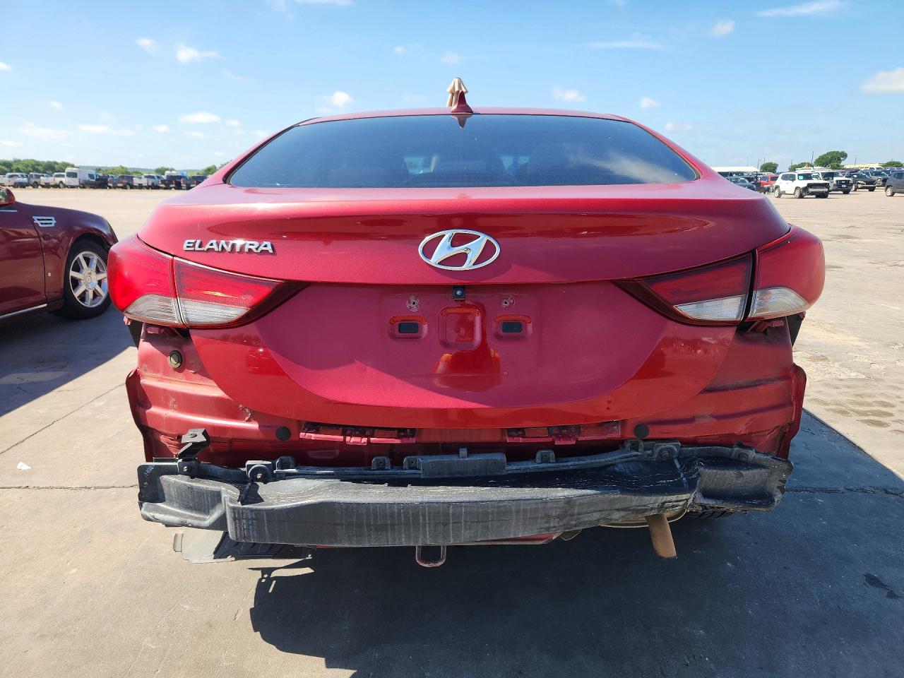 2015 Hyundai Elantra Se Red vin: KMHDH4AE2FU326424