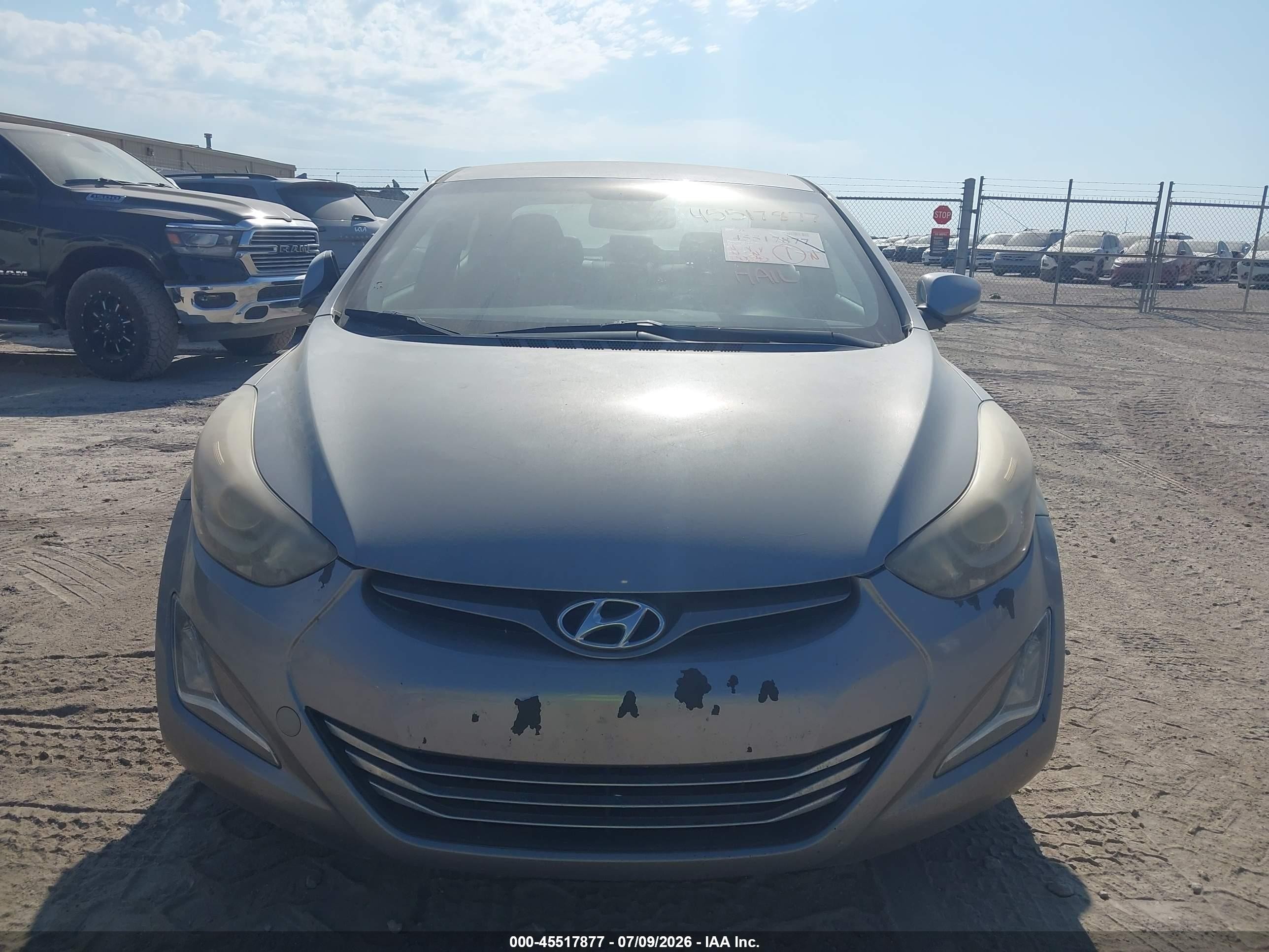 2015 Hyundai Elantra Limited Silver vin: KMHDH4AE2FU364879