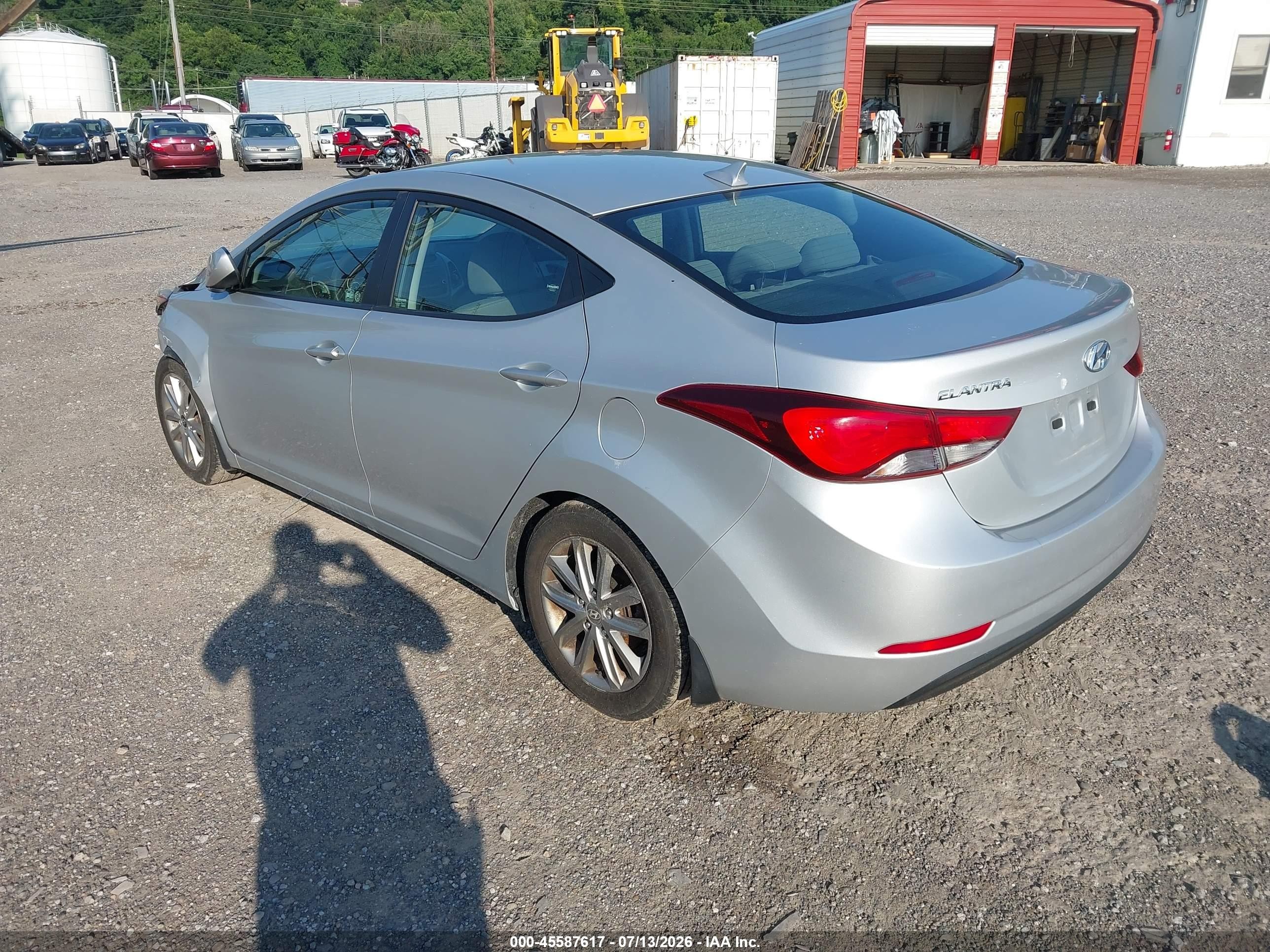 2015 Hyundai Elantra Se Silver vin: KMHDH4AE2FU438205