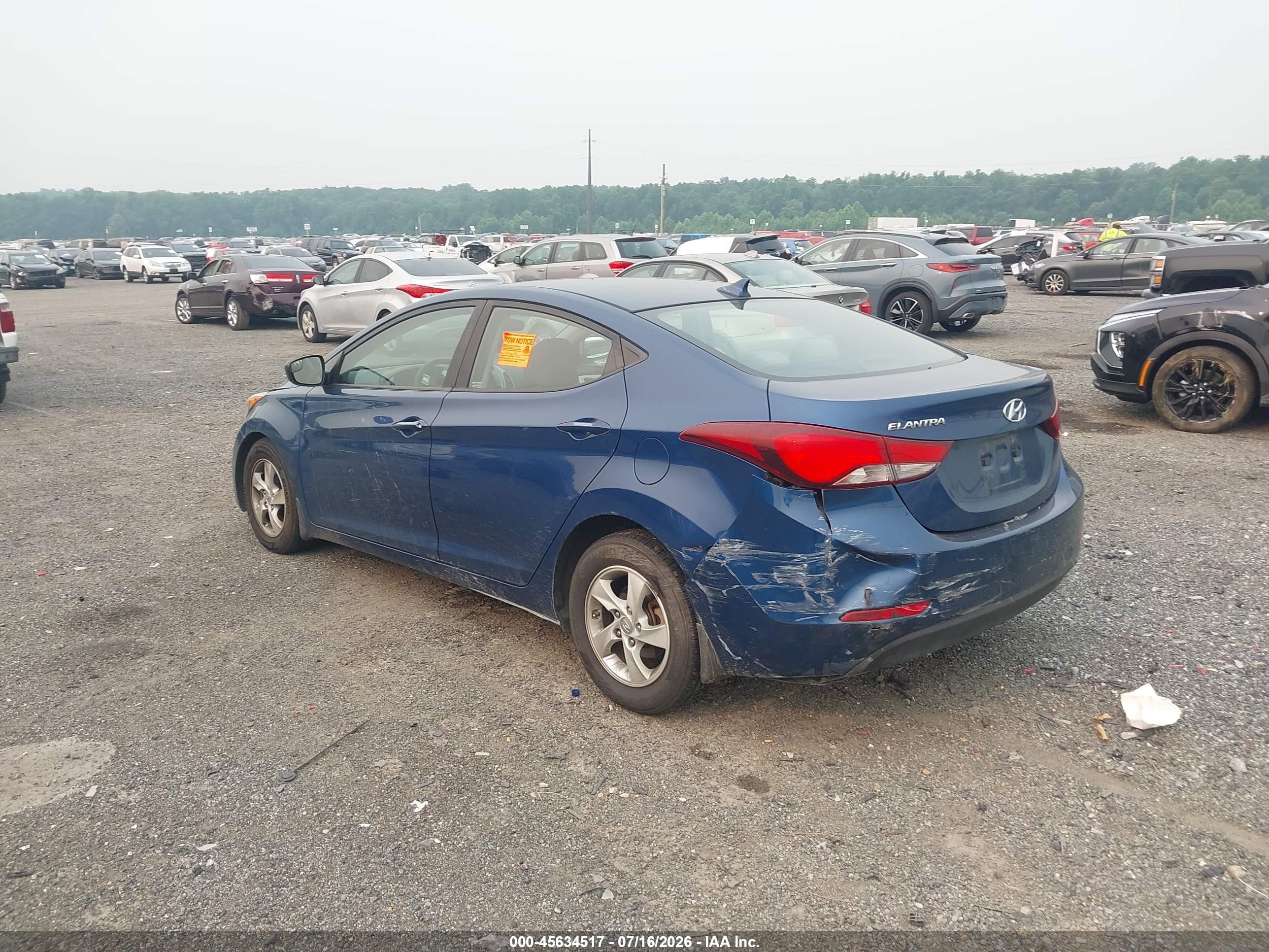 2015 Hyundai Elantra Se Blue vin: KMHDH4AE2FU443775