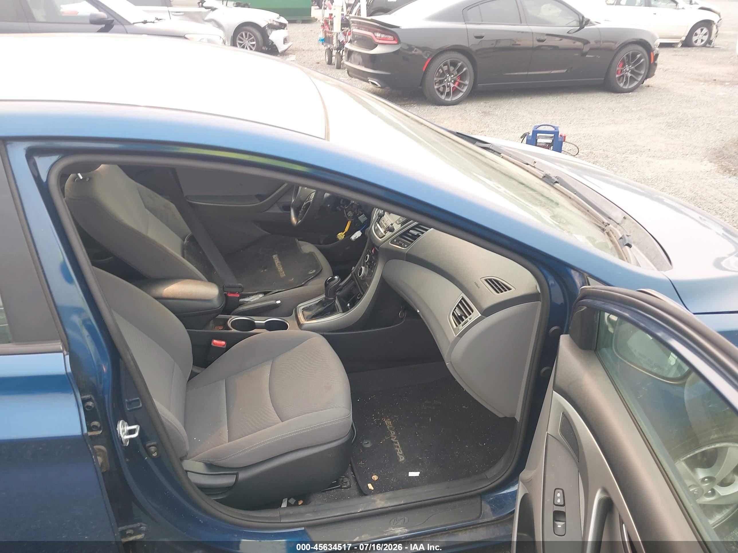 2015 Hyundai Elantra Se Blue vin: KMHDH4AE2FU443775