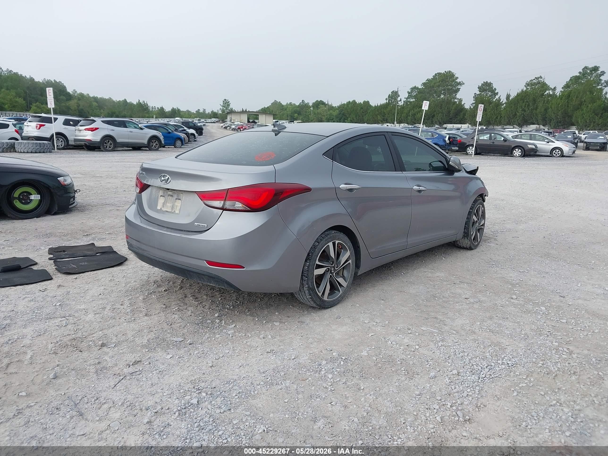 2015 Hyundai Elantra Limited Silver vin: KMHDH4AE2FU456087