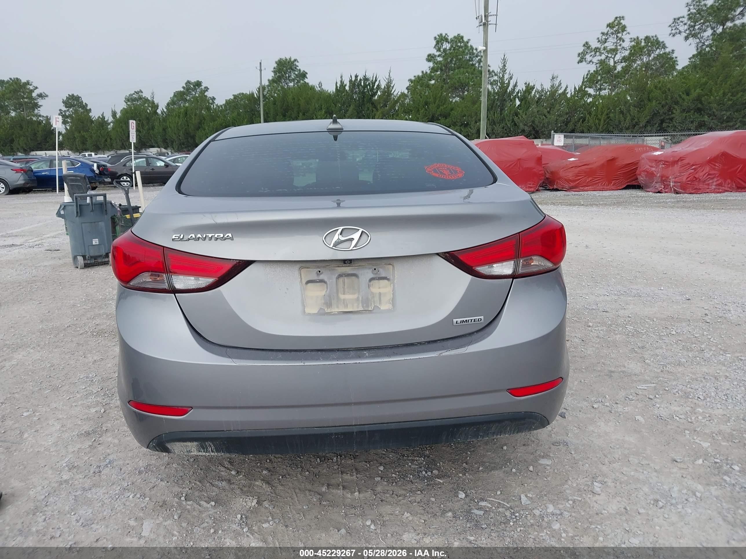 2015 Hyundai Elantra Limited Silver vin: KMHDH4AE2FU456087