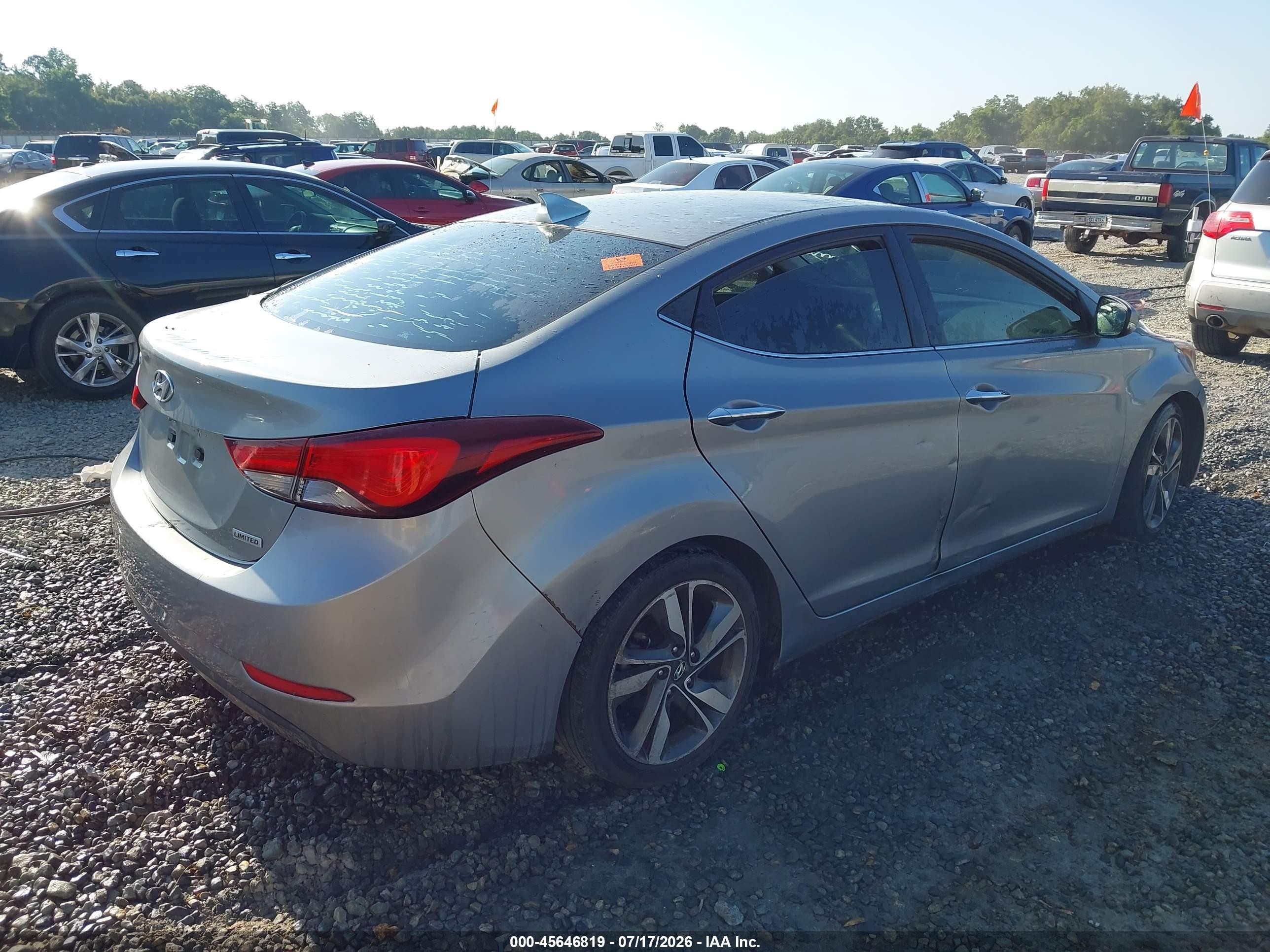 2015 Hyundai Elantra Limited Silver vin: KMHDH4AE2FU457238