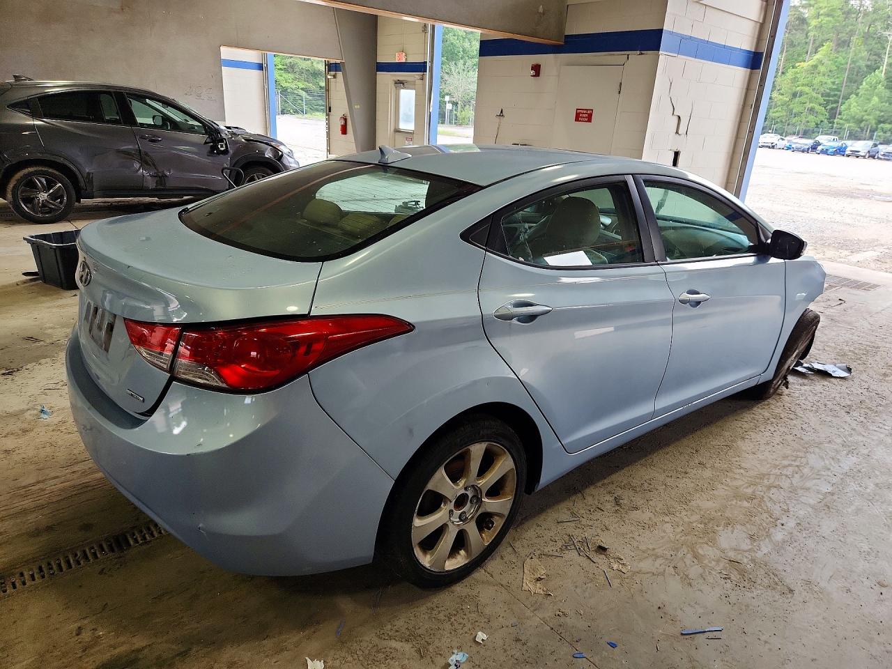 2011 Hyundai Elantra Limited Blue vin: KMHDH4AE3BU092451