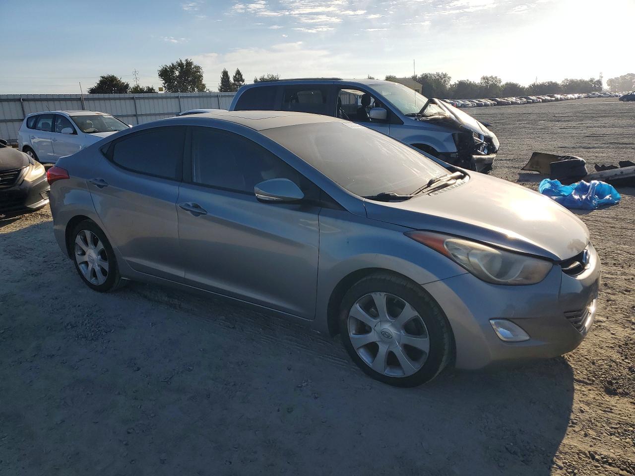 2011 Hyundai Elantra Limited Gray vin: KMHDH4AE3BU120085