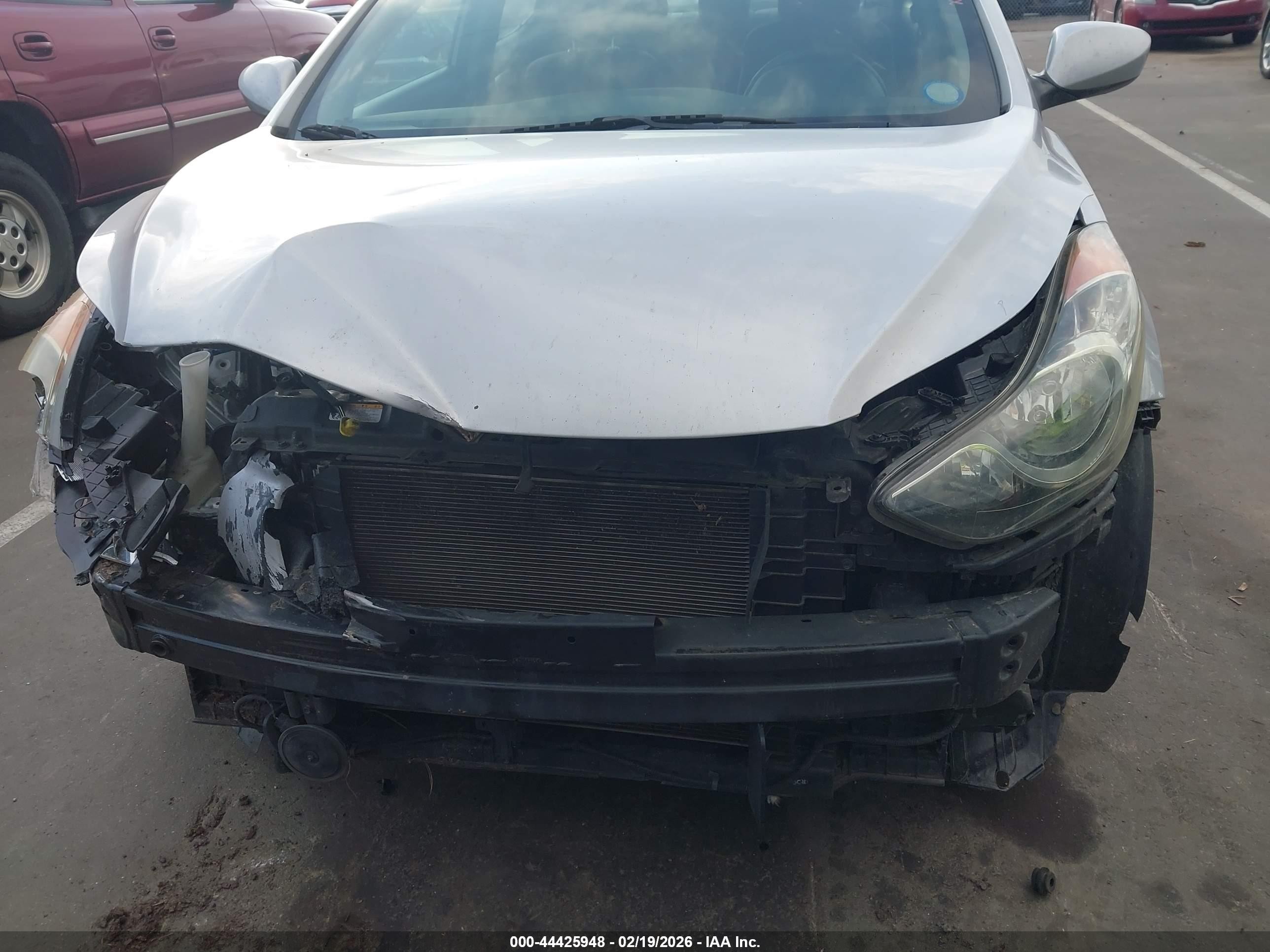 2011 Hyundai Elantra Gls (ulsan Plant) Silver vin: KMHDH4AE3BU145892