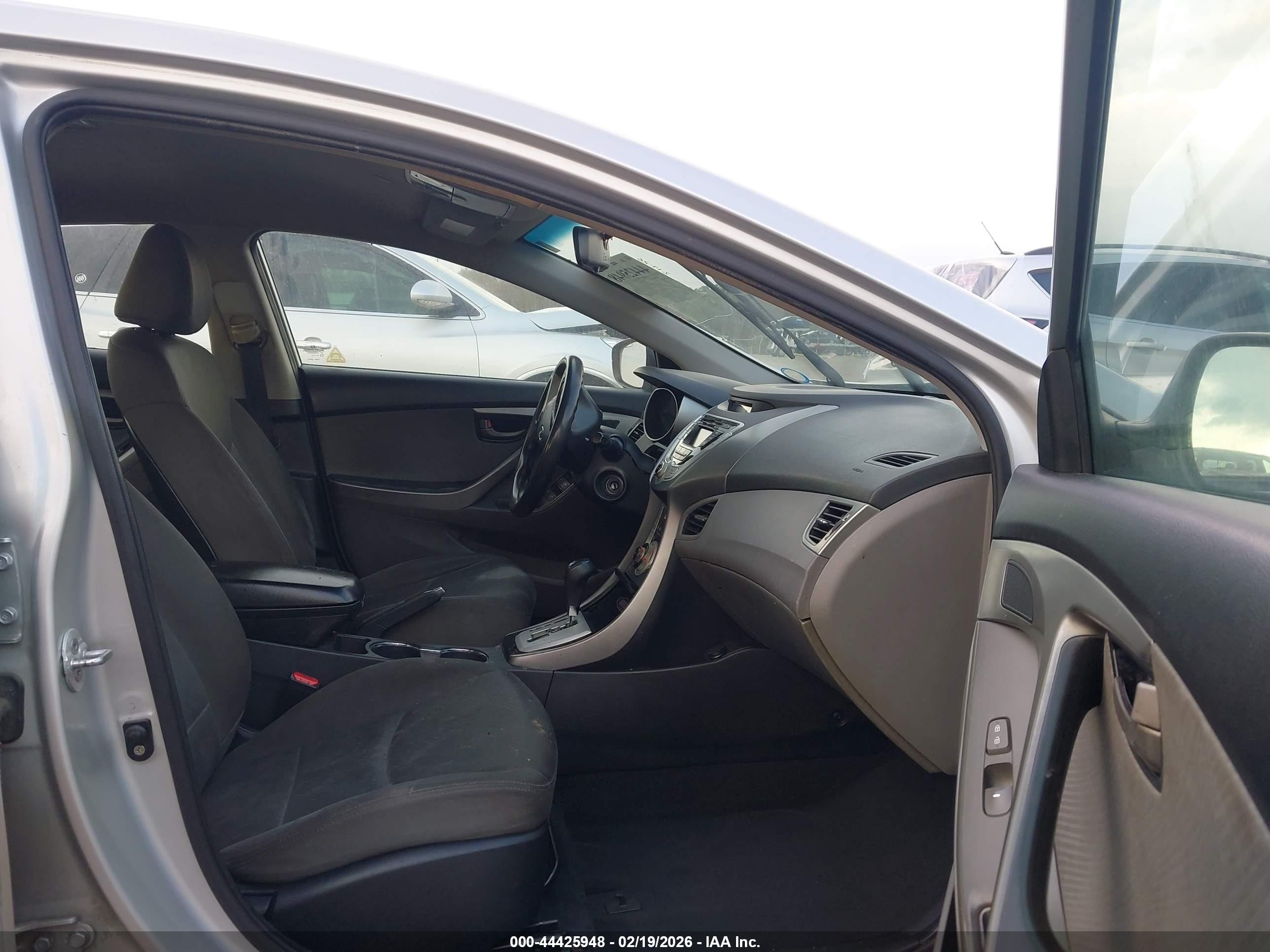 2011 Hyundai Elantra Gls (ulsan Plant) Silver vin: KMHDH4AE3BU145892