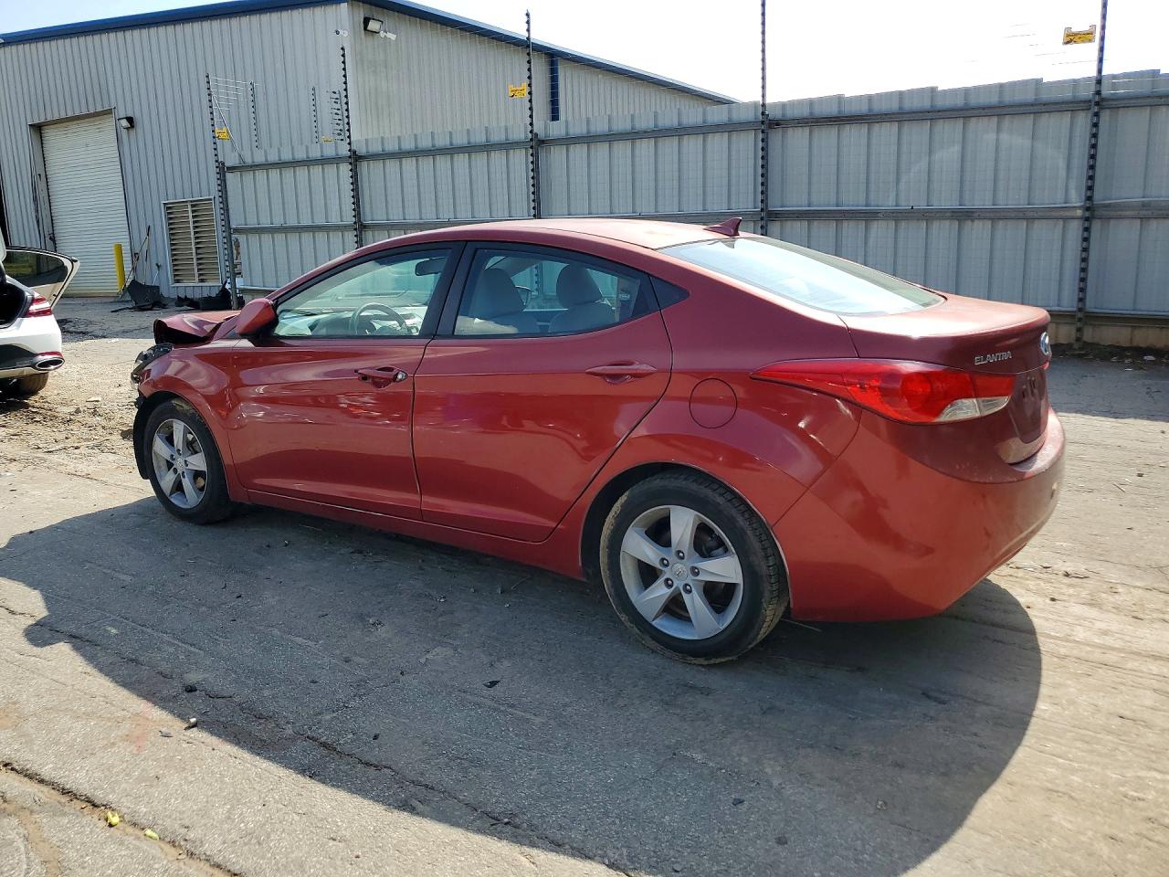 2011 Hyundai Elantra Gls Burgundy vin: KMHDH4AE3BU146797