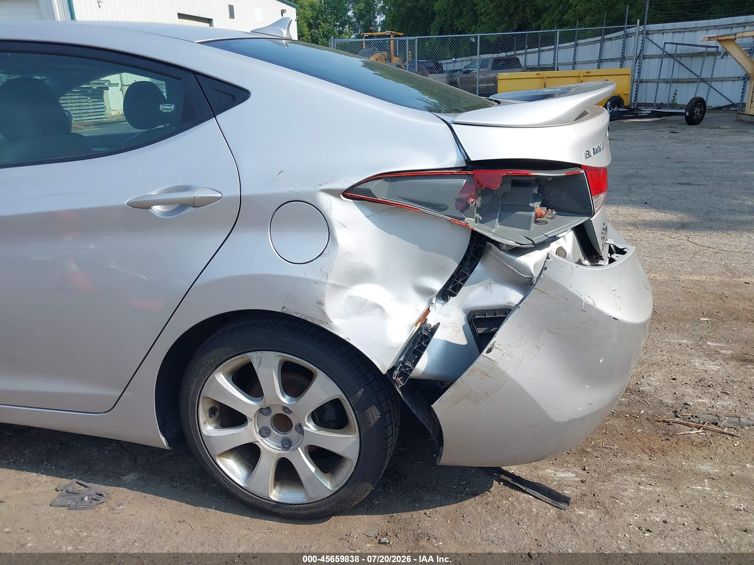 2011 Hyundai Elantra Limited (ulsan Plant) Silver vin: KMHDH4AE3BU148663