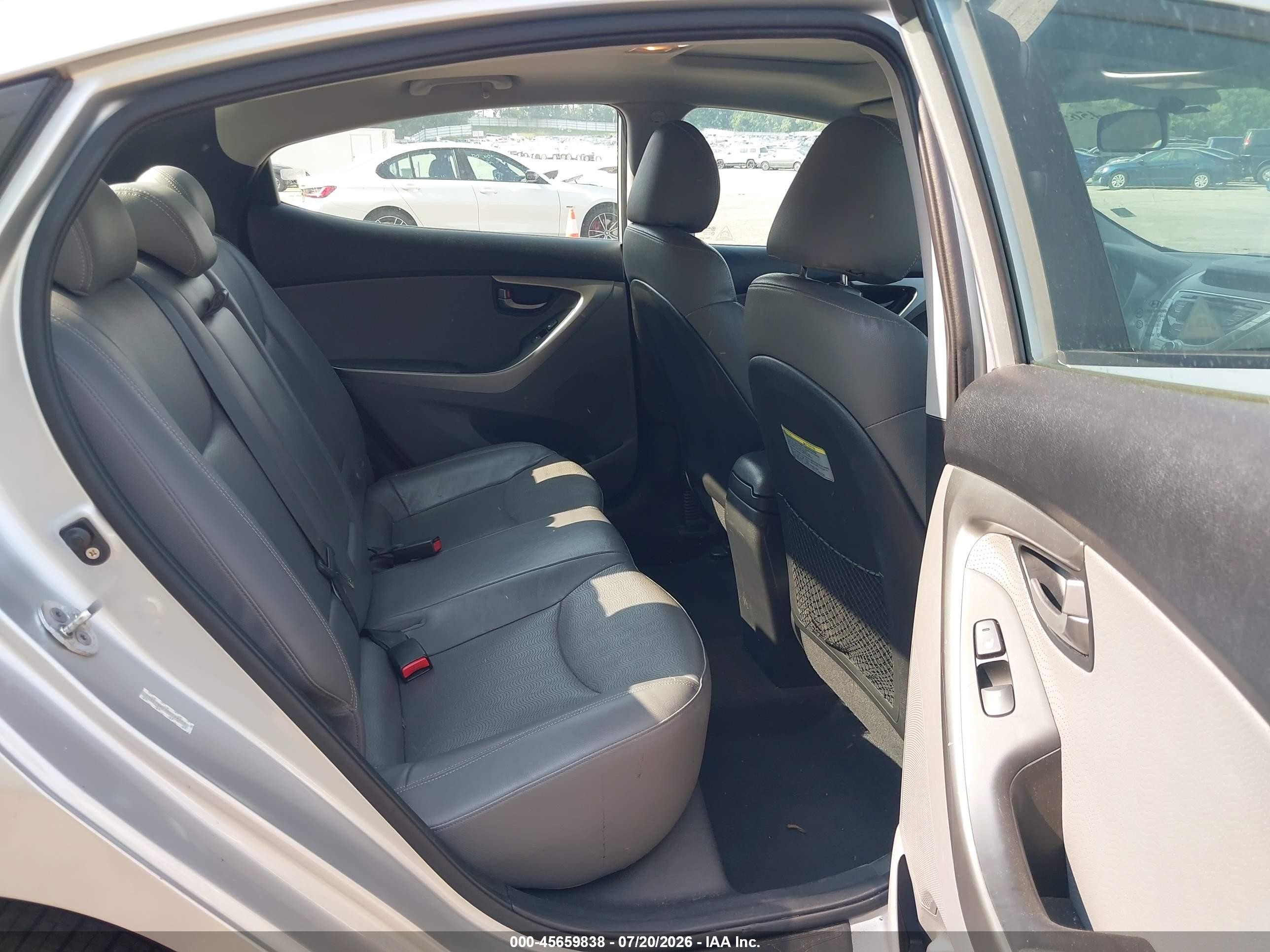 2011 Hyundai Elantra Limited (ulsan Plant) Silver vin: KMHDH4AE3BU148663