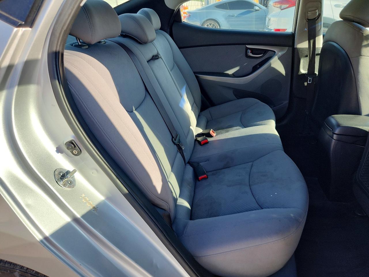 2011 Hyundai Elantra Gls Silver vin: KMHDH4AE3BU153281