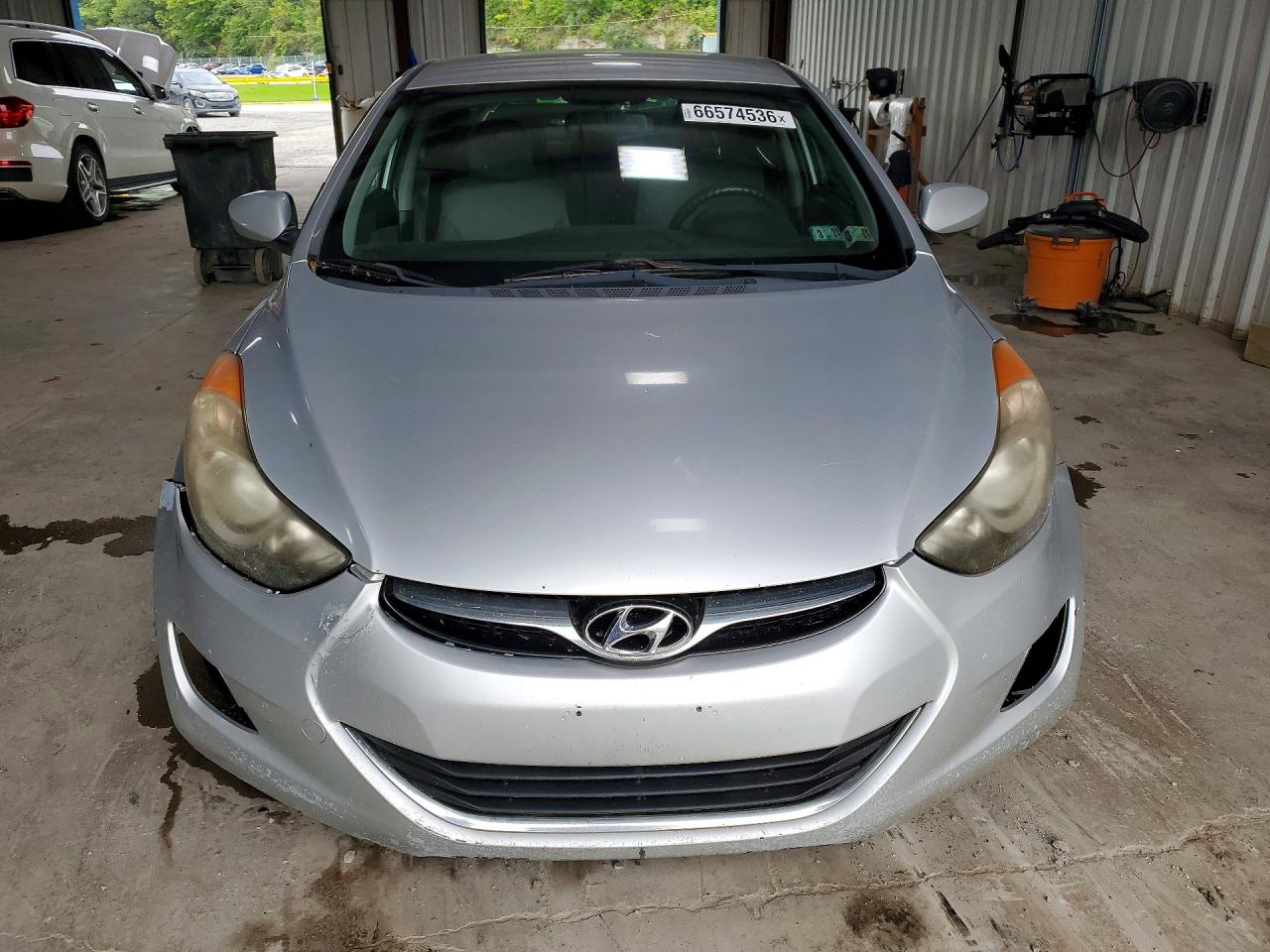 2012 Hyundai Elantra Gls Gray vin: KMHDH4AE3CU187092