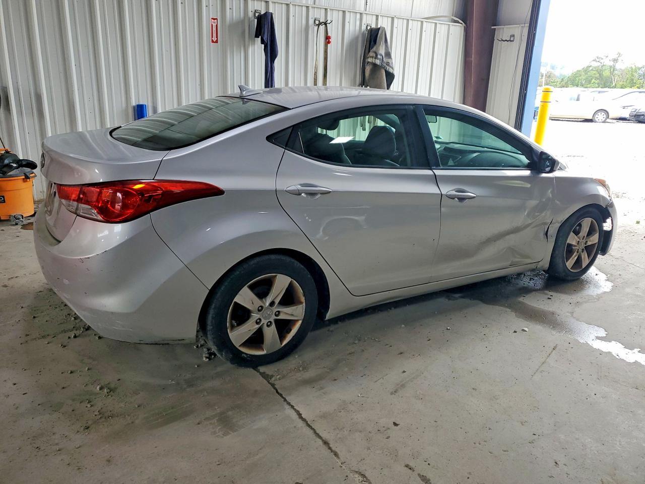 2012 Hyundai Elantra Gls Gray vin: KMHDH4AE3CU187092