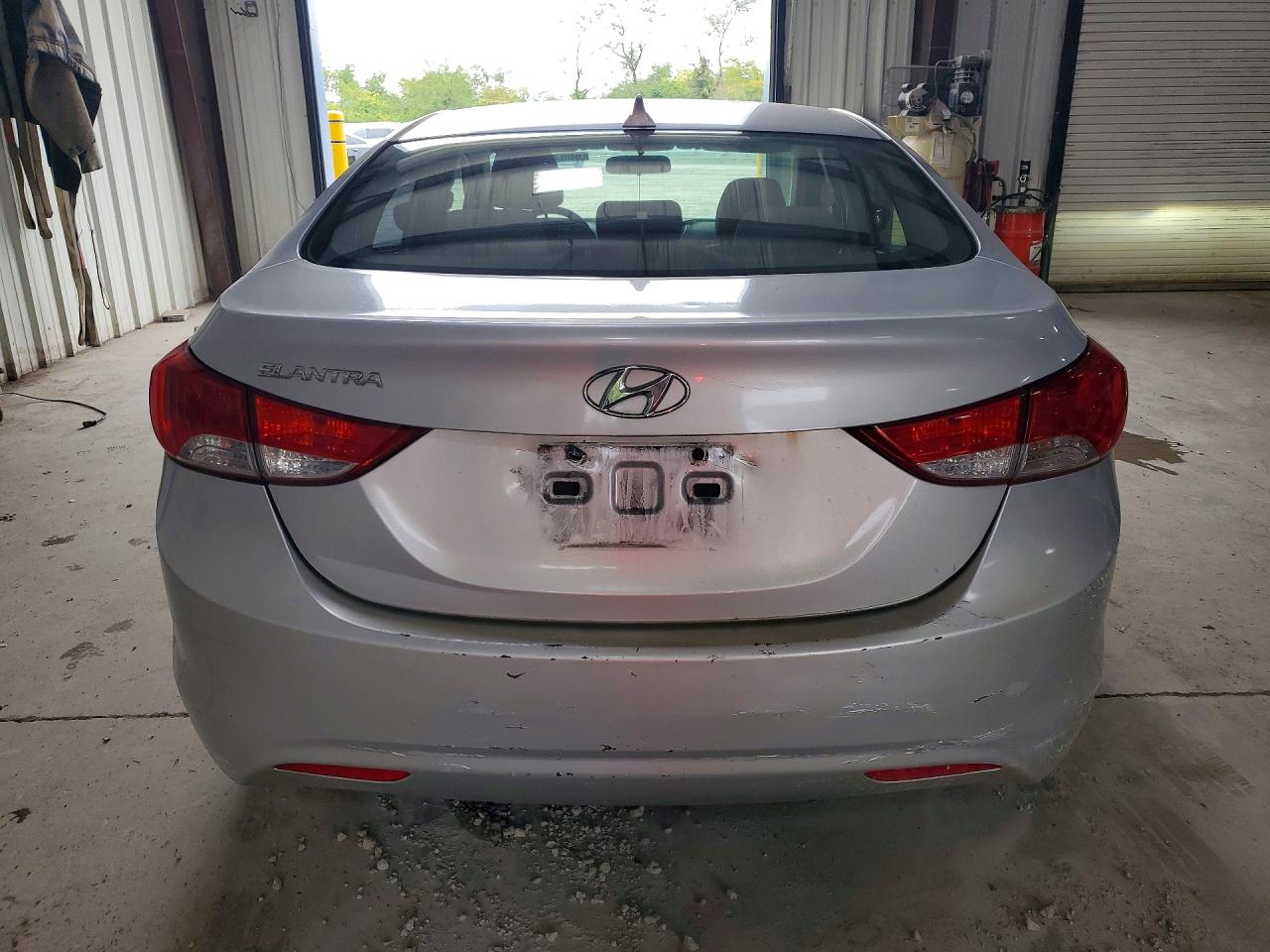 2012 Hyundai Elantra Gls Gray vin: KMHDH4AE3CU187092