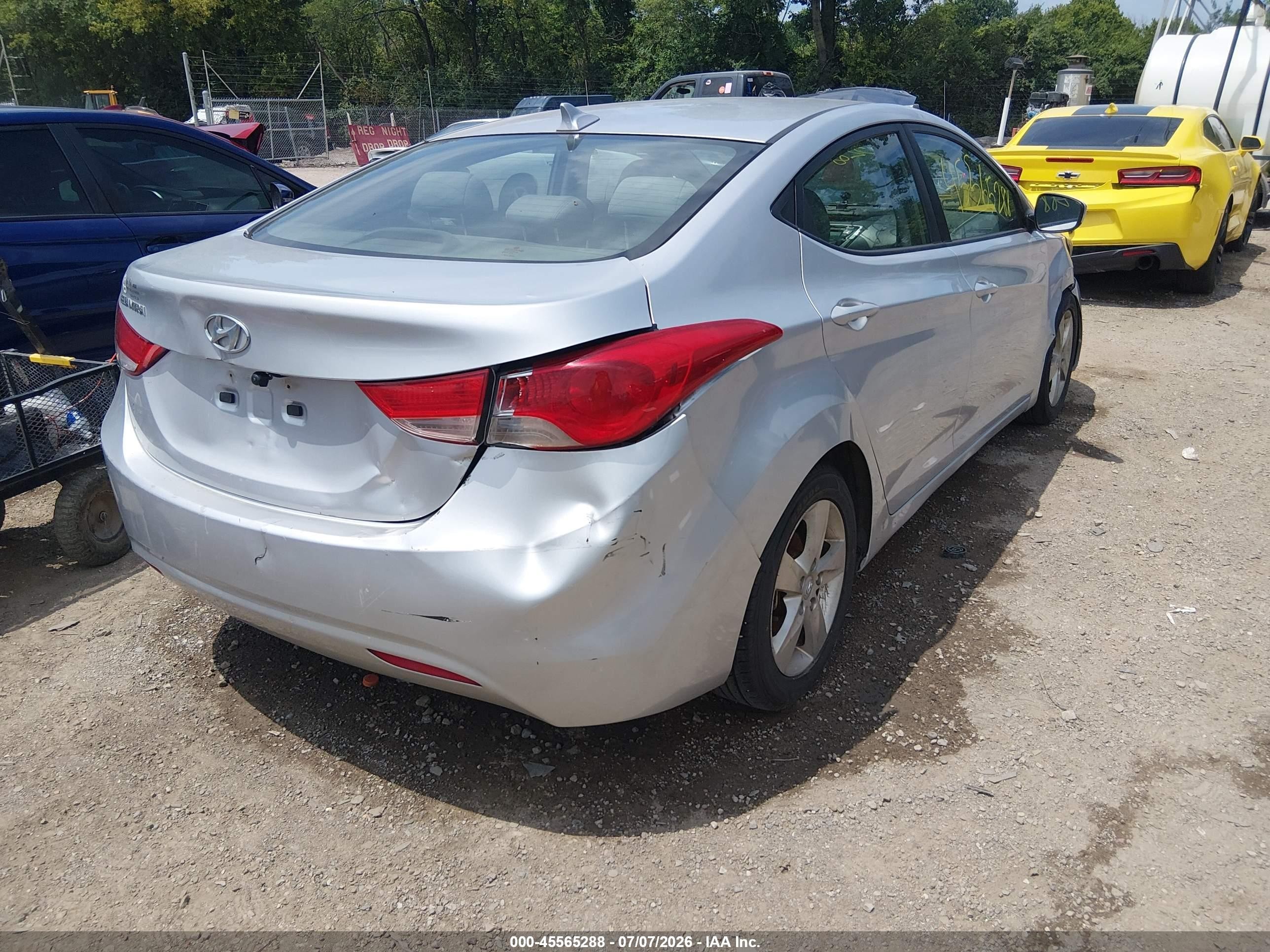 2012 Hyundai Elantra Gls (ulsan Plant) Silver vin: KMHDH4AE3CU228482