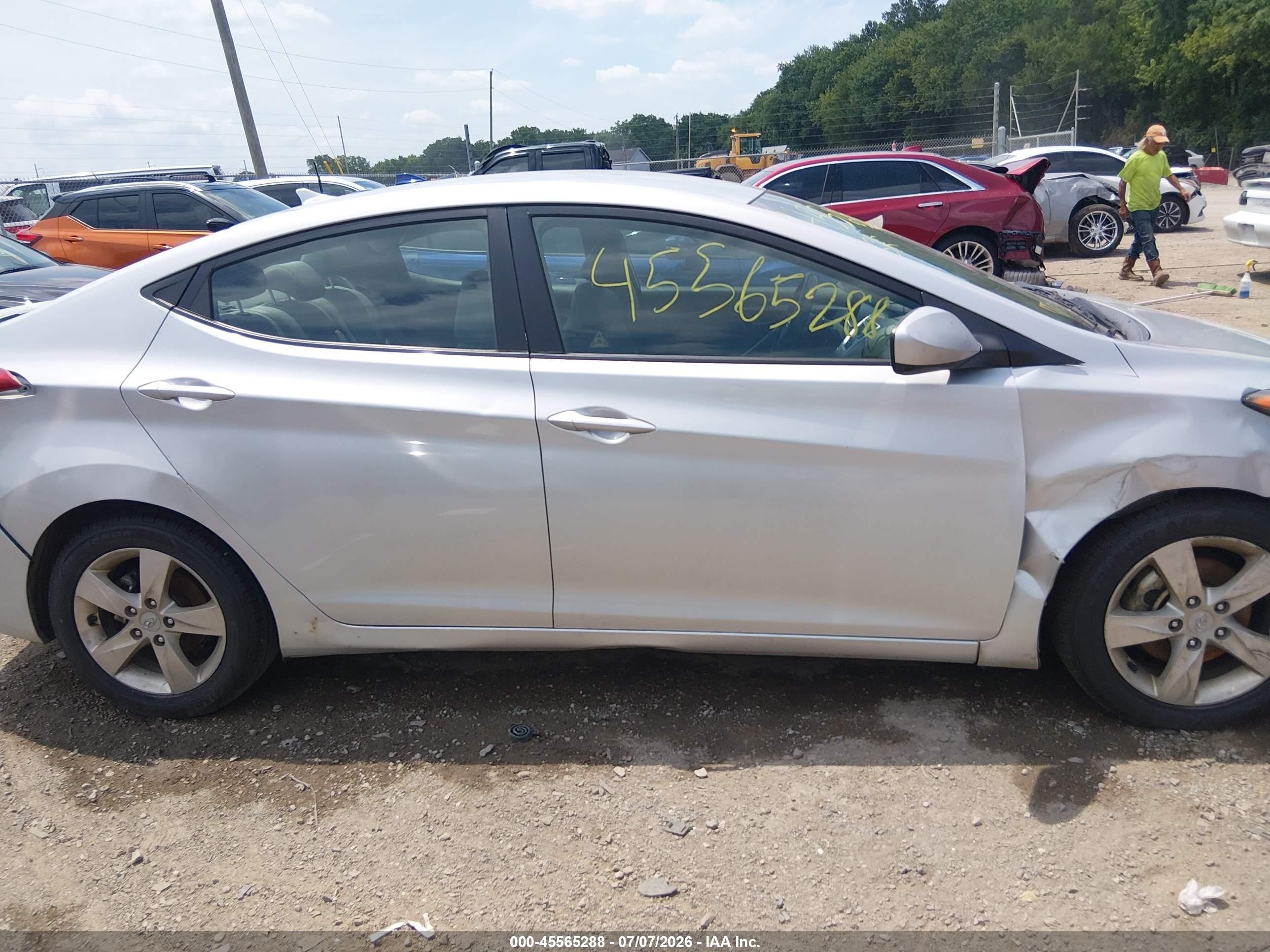 2012 Hyundai Elantra Gls (ulsan Plant) Silver vin: KMHDH4AE3CU228482