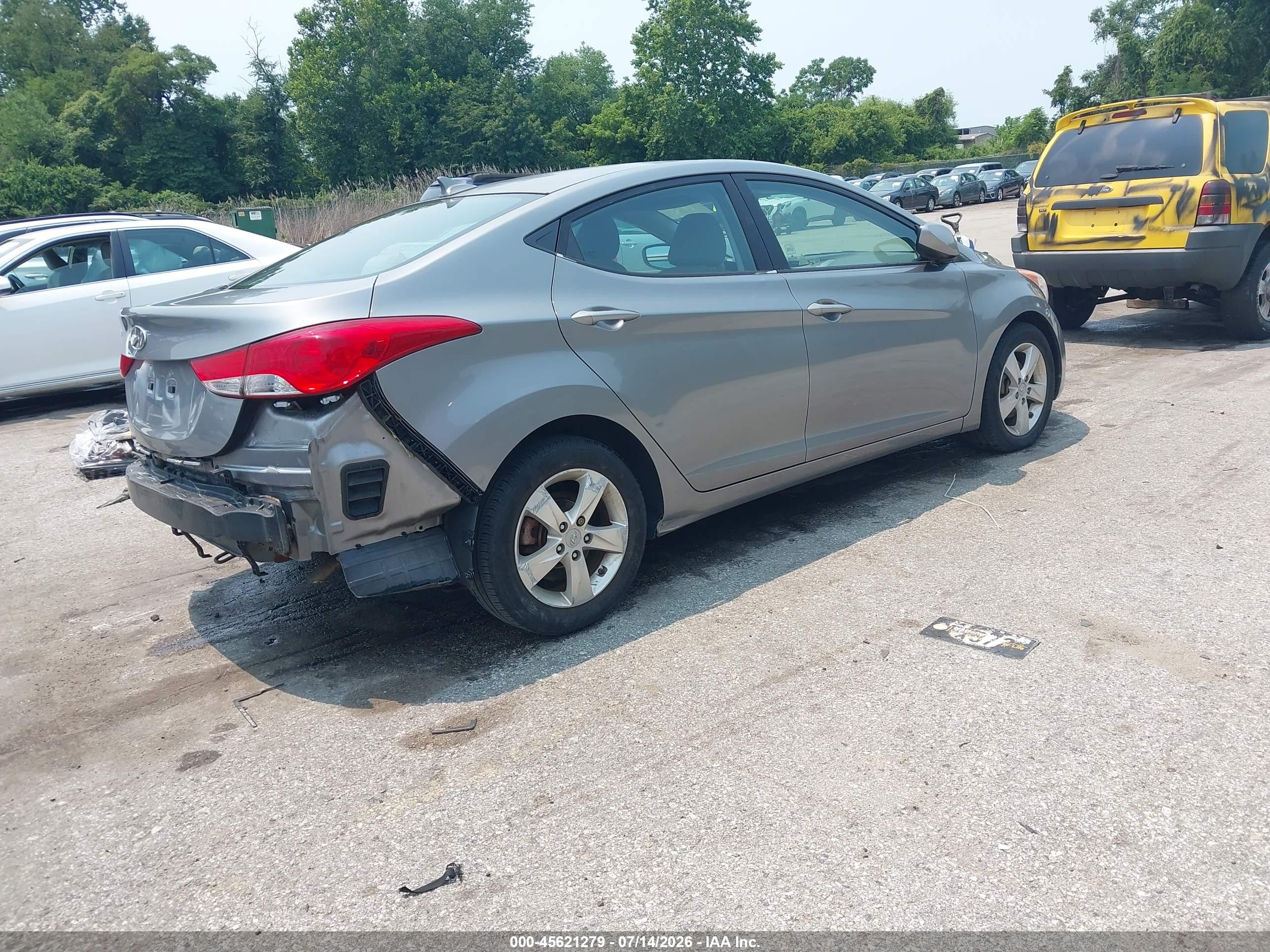 2012 Hyundai Elantra Gls (ulsan Plant) Silver vin: KMHDH4AE3CU236081
